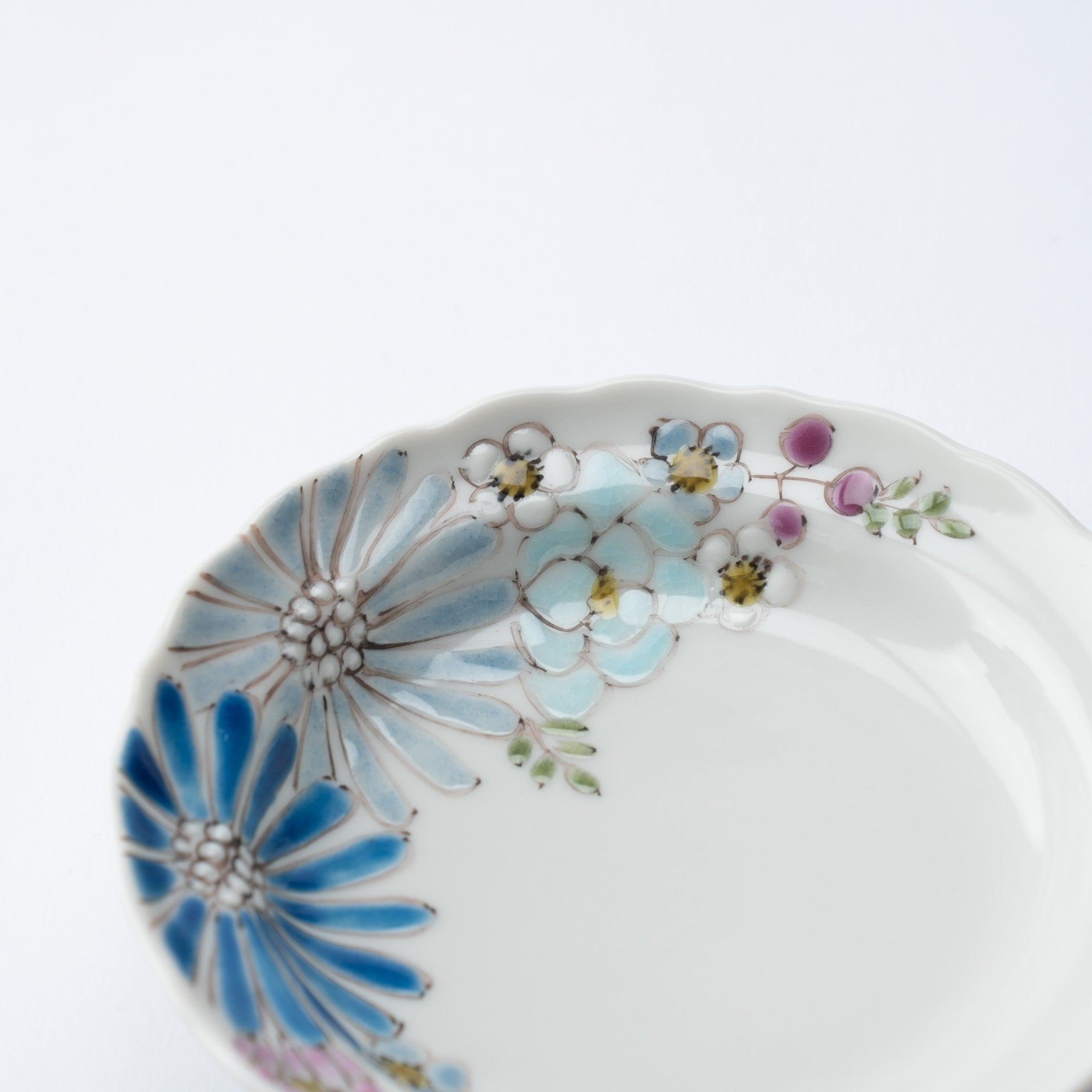 Atelier Yu Brilliant Flower Kutani Sauce Plate - MUSUBI KILN - Quality Japanese Tableware and Gift