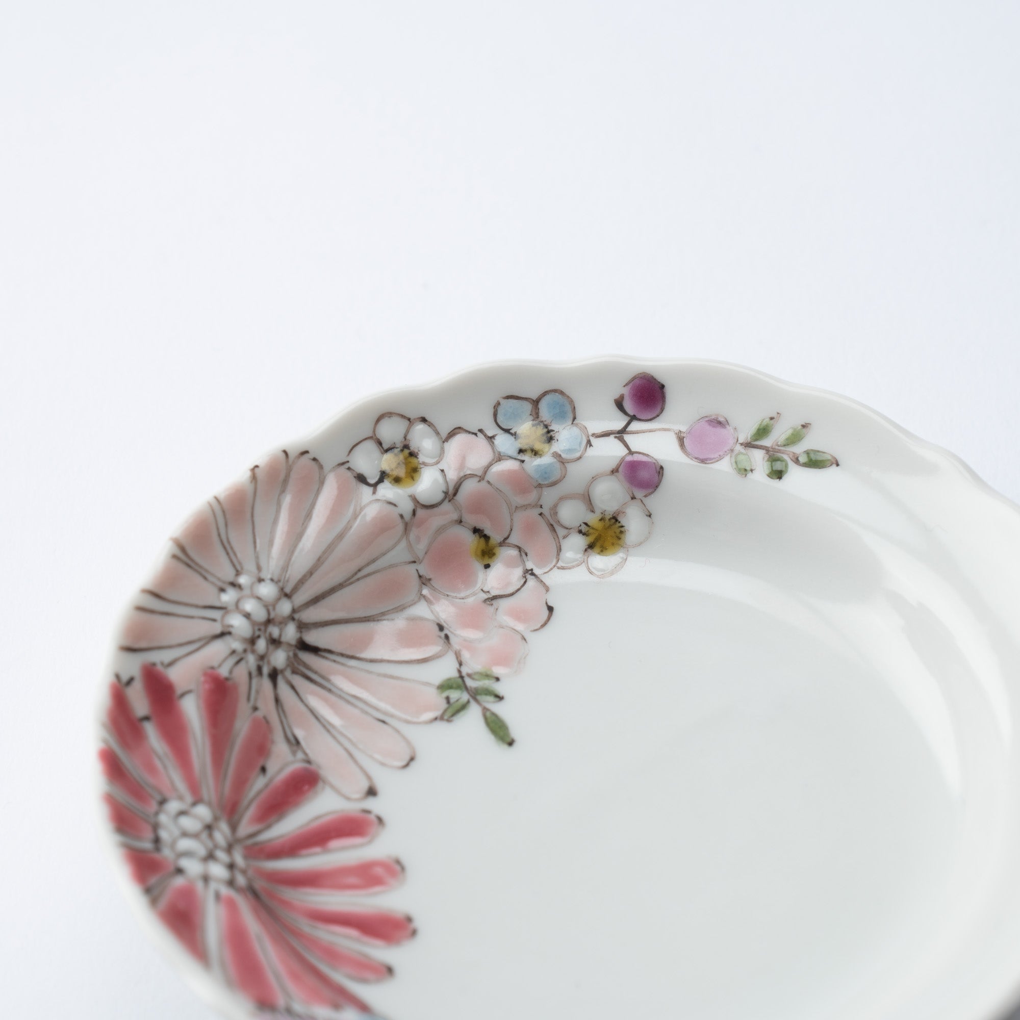 Atelier Yu Brilliant Flower Kutani Sauce Plate - MUSUBI KILN - Quality Japanese Tableware and Gift