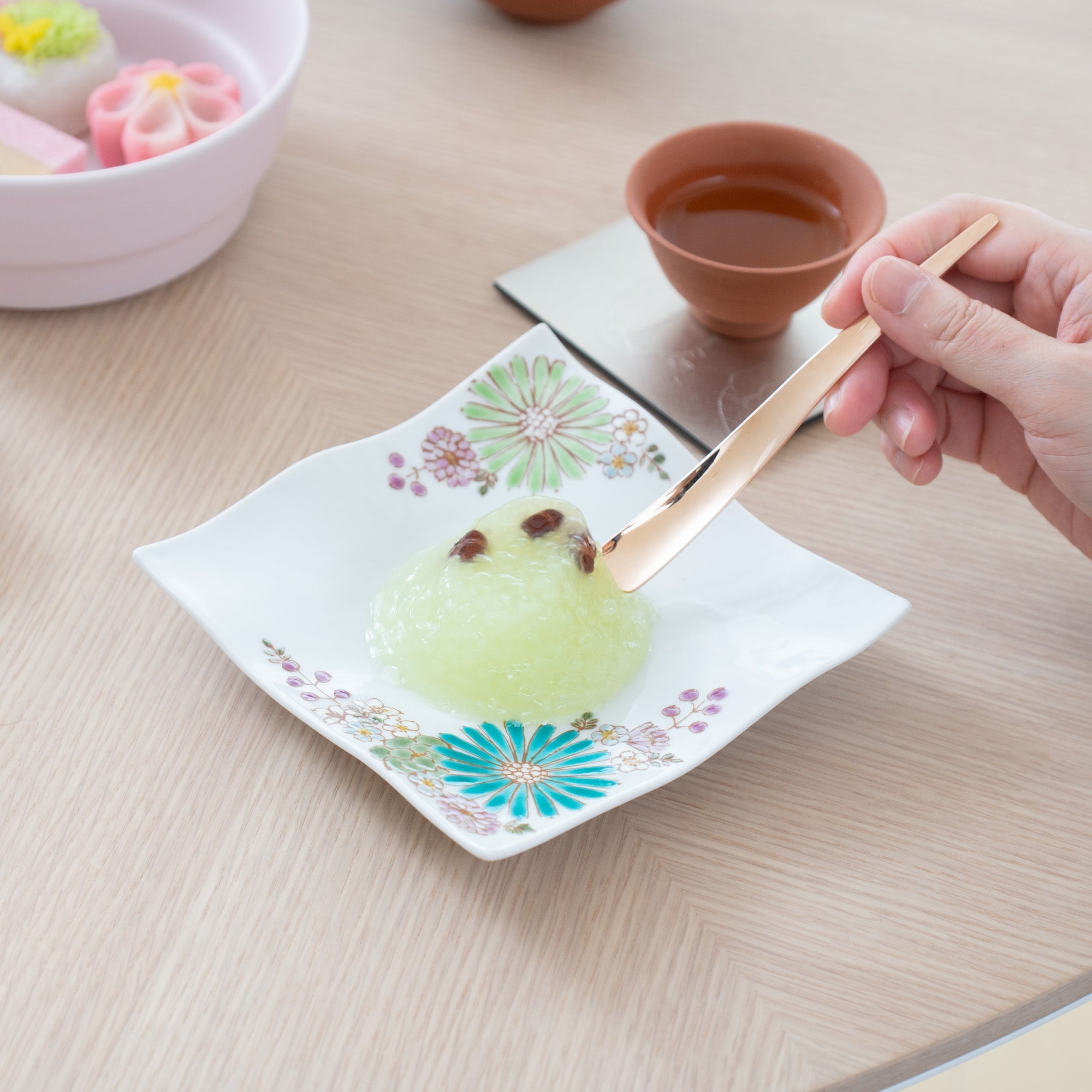 Atelier Yu Brilliant Flower Kutani Square Plate S - MUSUBI KILN - Quality Japanese Tableware and Gift