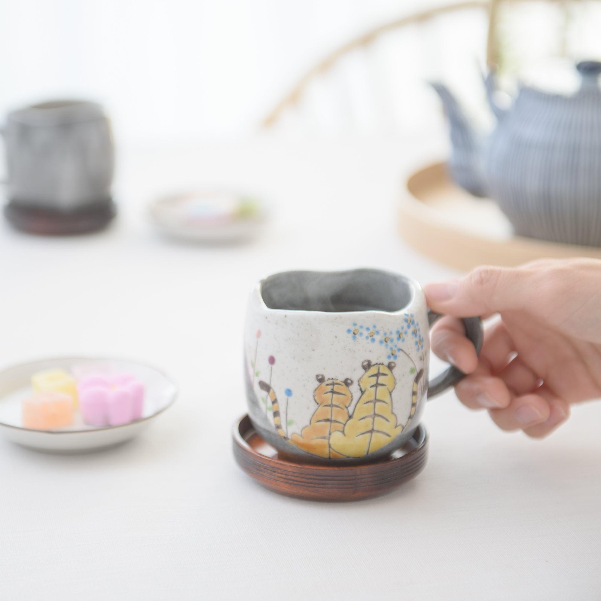 Atelier Yu Tigers in Sunny Spot Kutani Mug - MUSUBI KILN - Quality Japanese Tableware and Gift