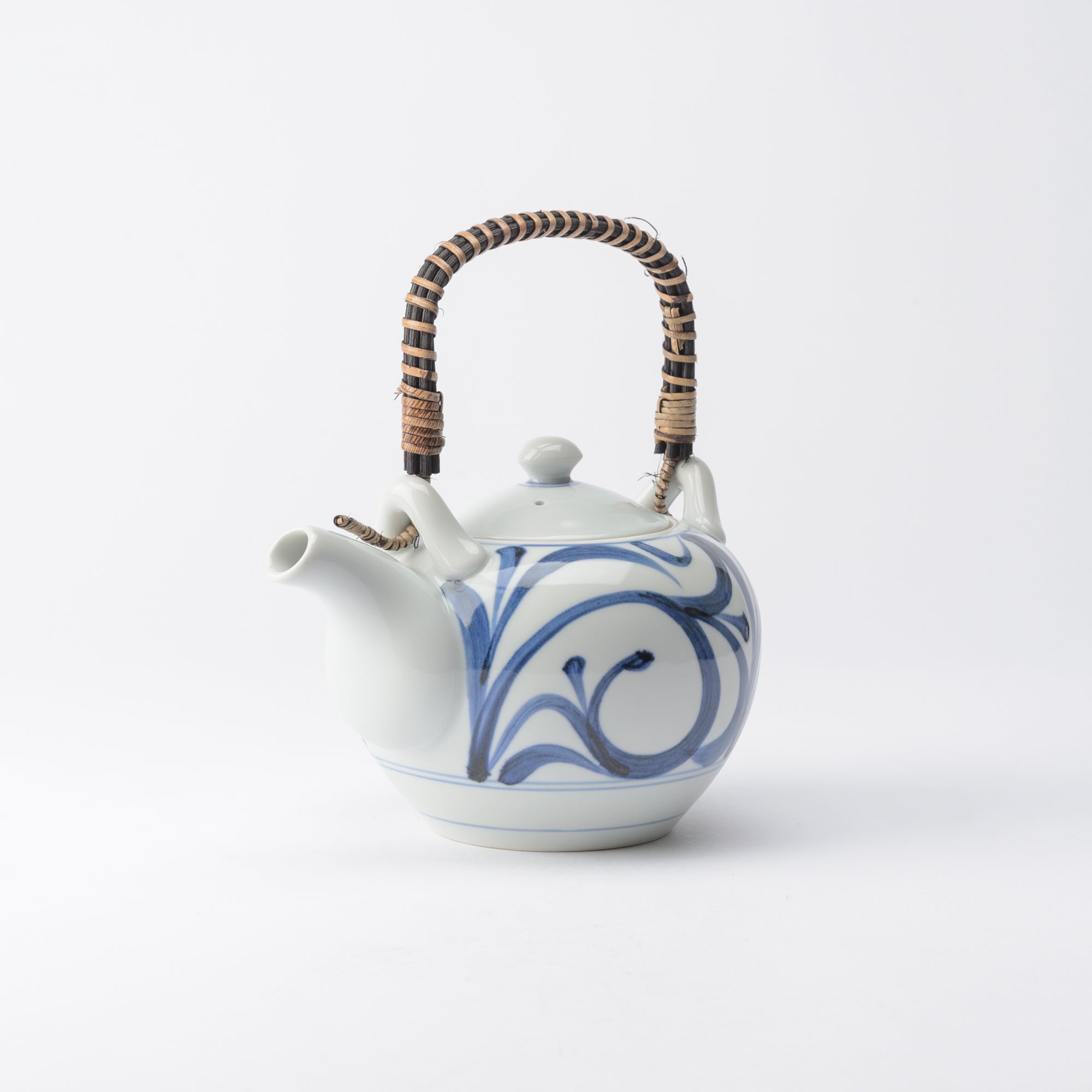 Baizan Kiln Arabesque Tobe Japanese Teapot 30.4oz (900ml) - MUSUBI KILN - Quality Japanese Tableware and Gift