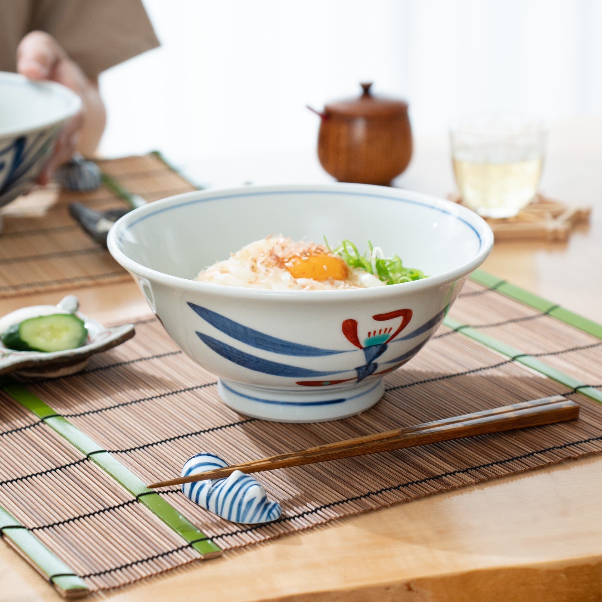 Baizan Kiln Red Flower and Dragonfly Tobe Donburi Bowl M - MUSUBI KILN - Quality Japanese Tableware and Gift