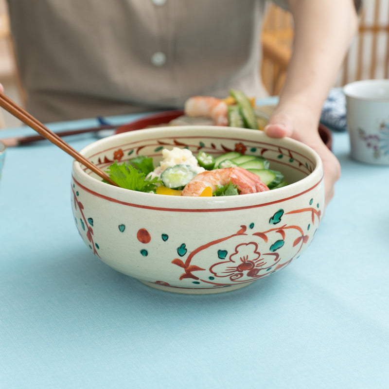 Bitouen Akae Arabesque Pattern Kutani Bowl - MUSUBI KILN - Quality Japanese Tableware and Gift