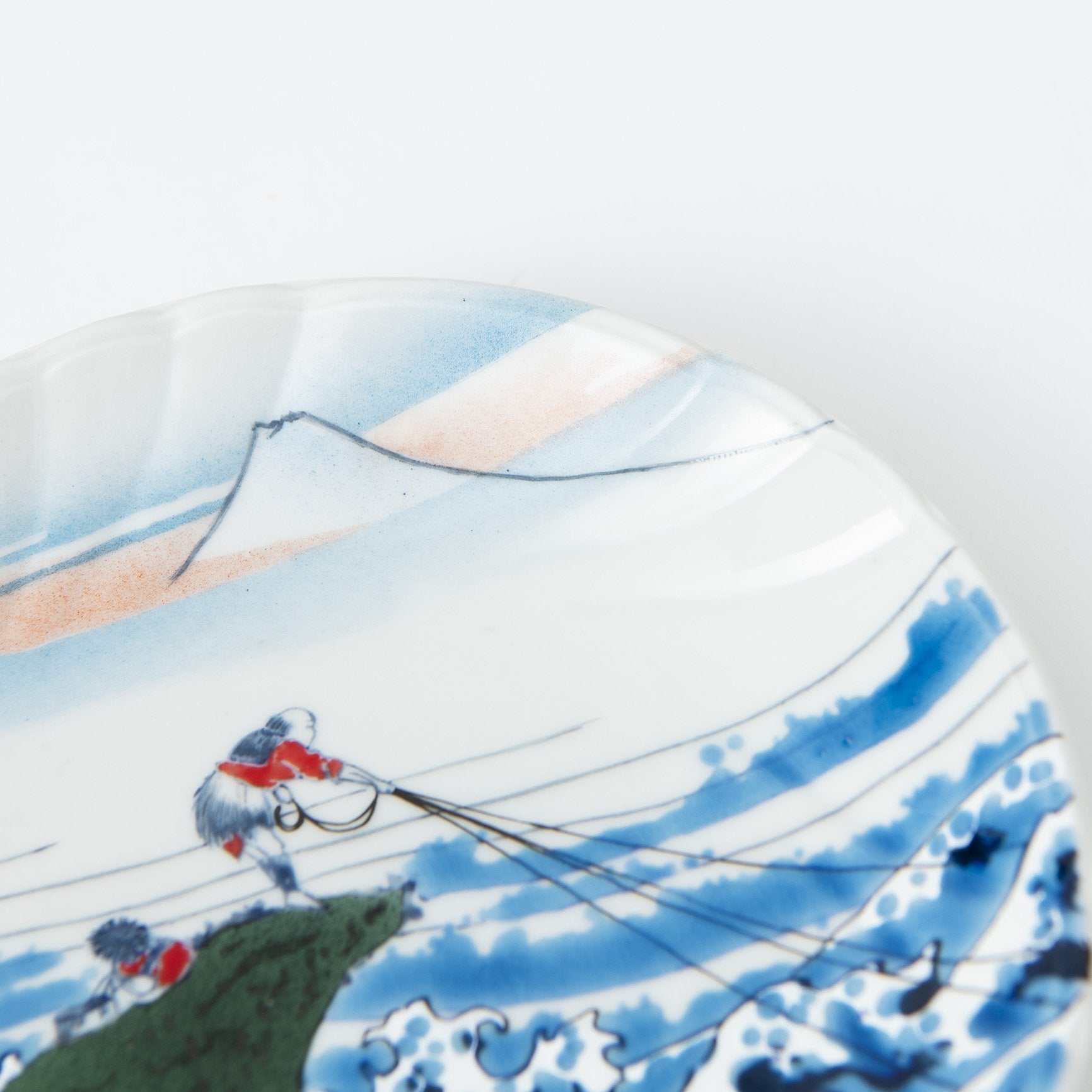 Bizan Kiln Hokusai Koshu kajikazawa Kutani Round Plate - MUSUBI KILN - Quality Japanese Tableware and Gift