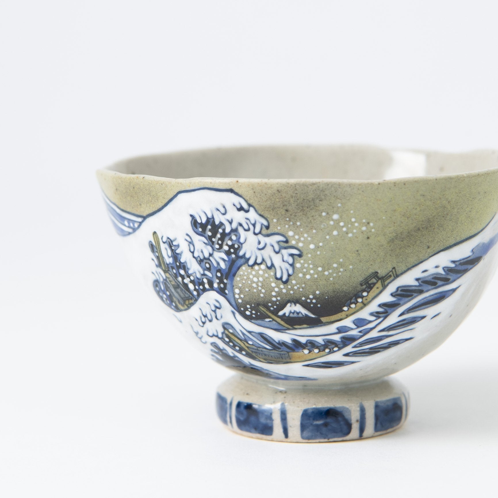 Bizan Kiln Hokusai Wave Kutani Japanese Rice Bowl - MUSUBI KILN - Quality Japanese Tableware and Gift