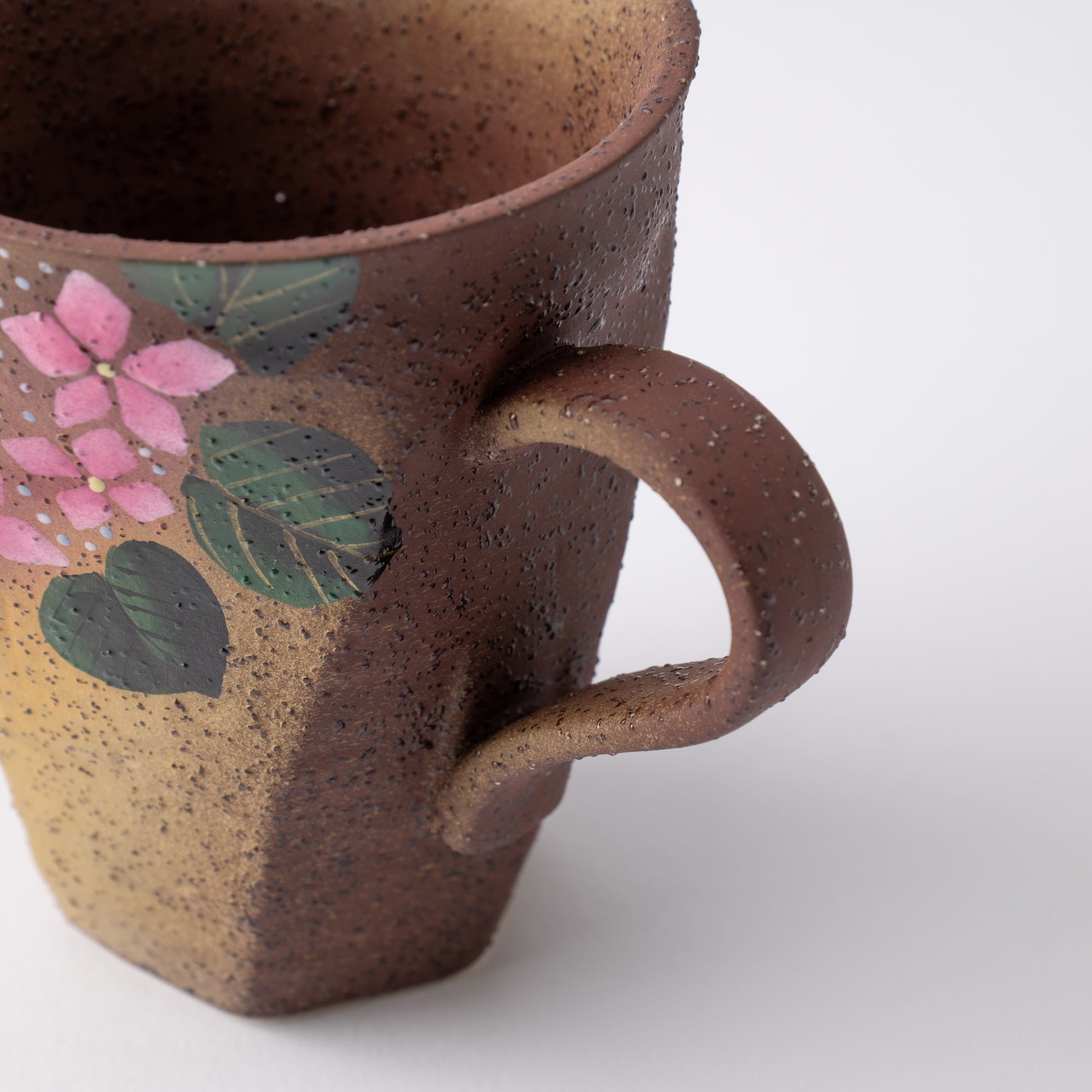 Bizan Kiln Hydrangea Rough - Hewn Kutani Mug - MUSUBI KILN - Quality Japanese Tableware and Gift