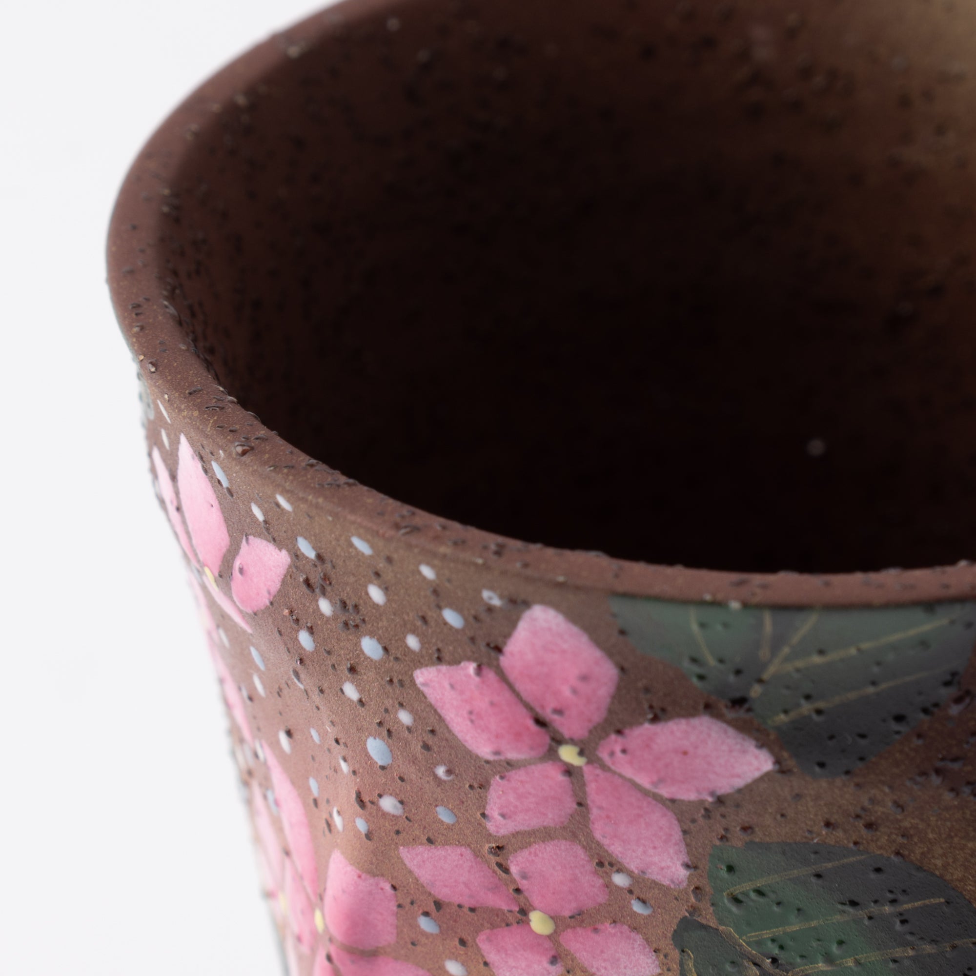 Bizan Kiln Hydrangea Rough - Hewn Kutani Mug - MUSUBI KILN - Quality Japanese Tableware and Gift