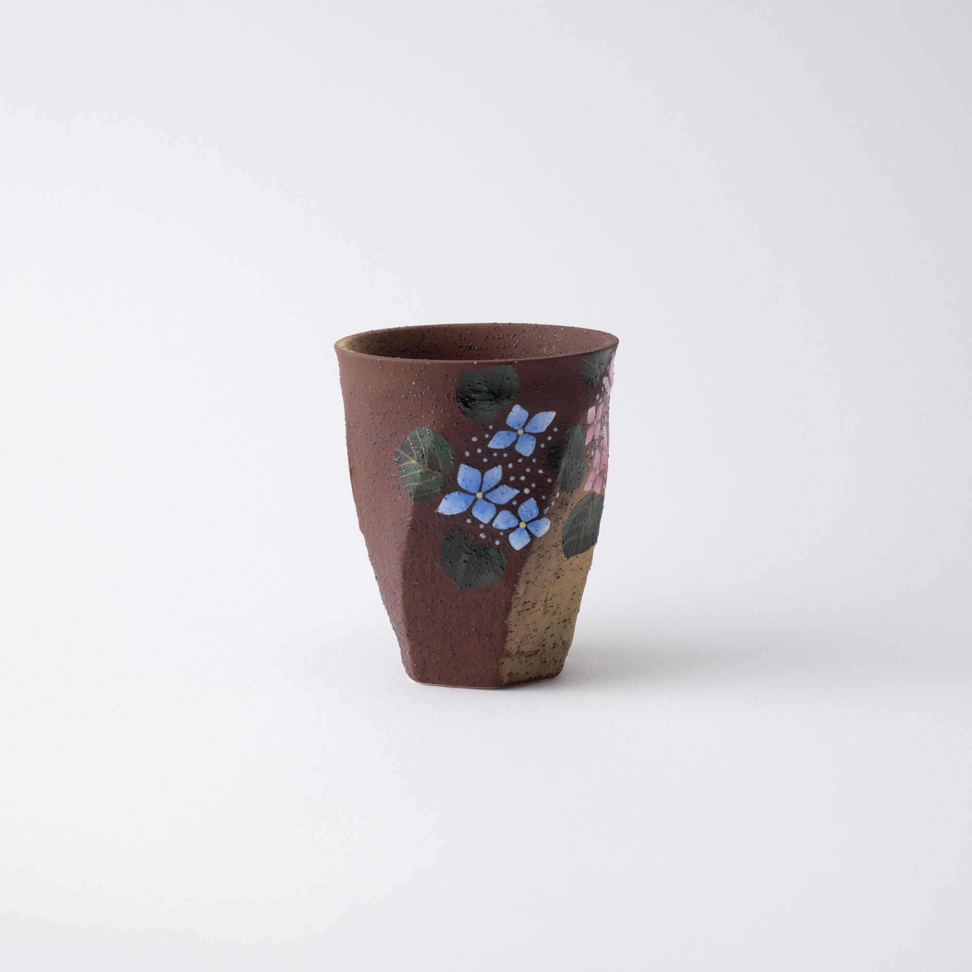 Bizan Kiln Hydrangea Rough - Hewn Kutani Mug - MUSUBI KILN - Quality Japanese Tableware and Gift