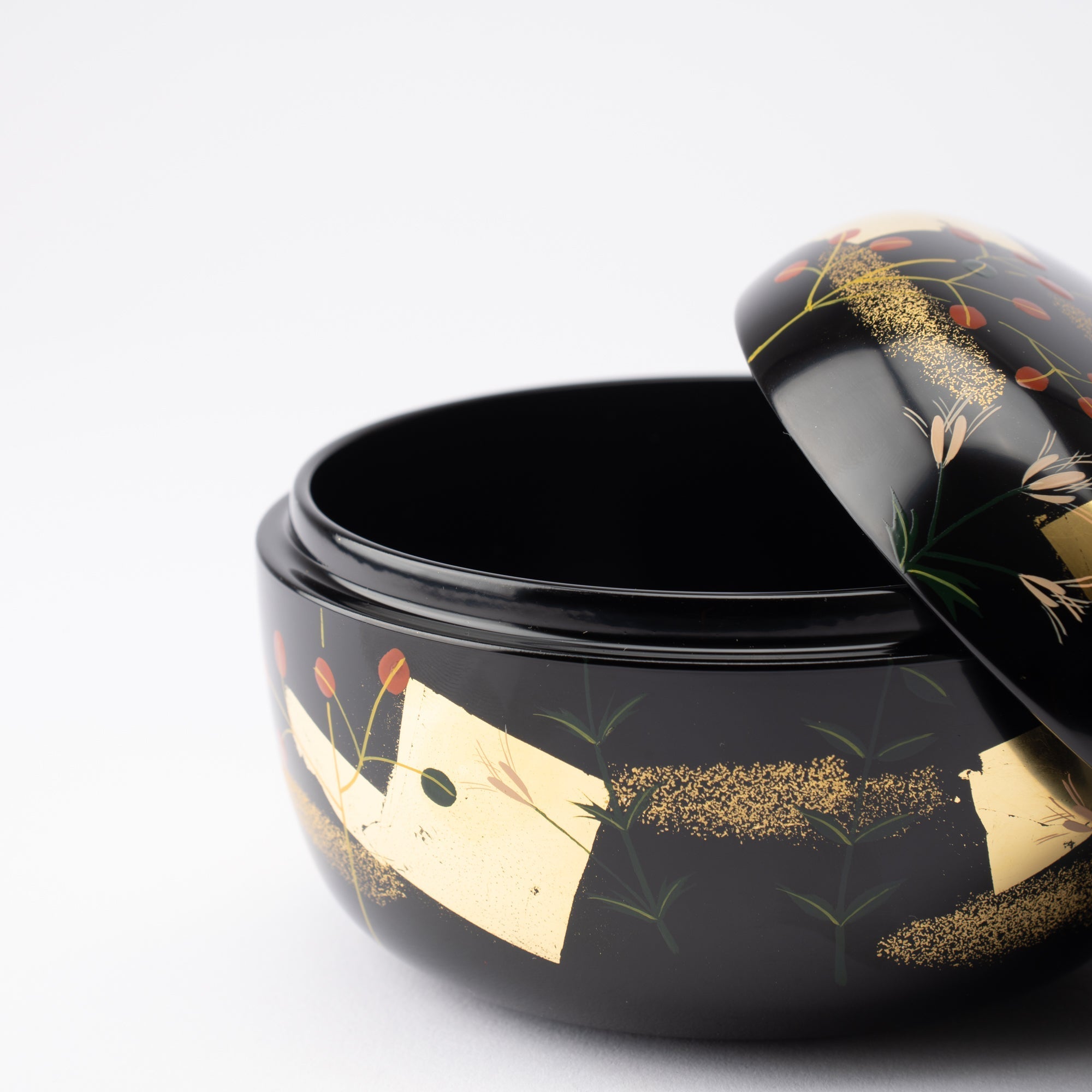 Black Autumn Flowers Yamanaka Lacquerware Candy Box - MUSUBI KILN - Quality Japanese Tableware and Gift