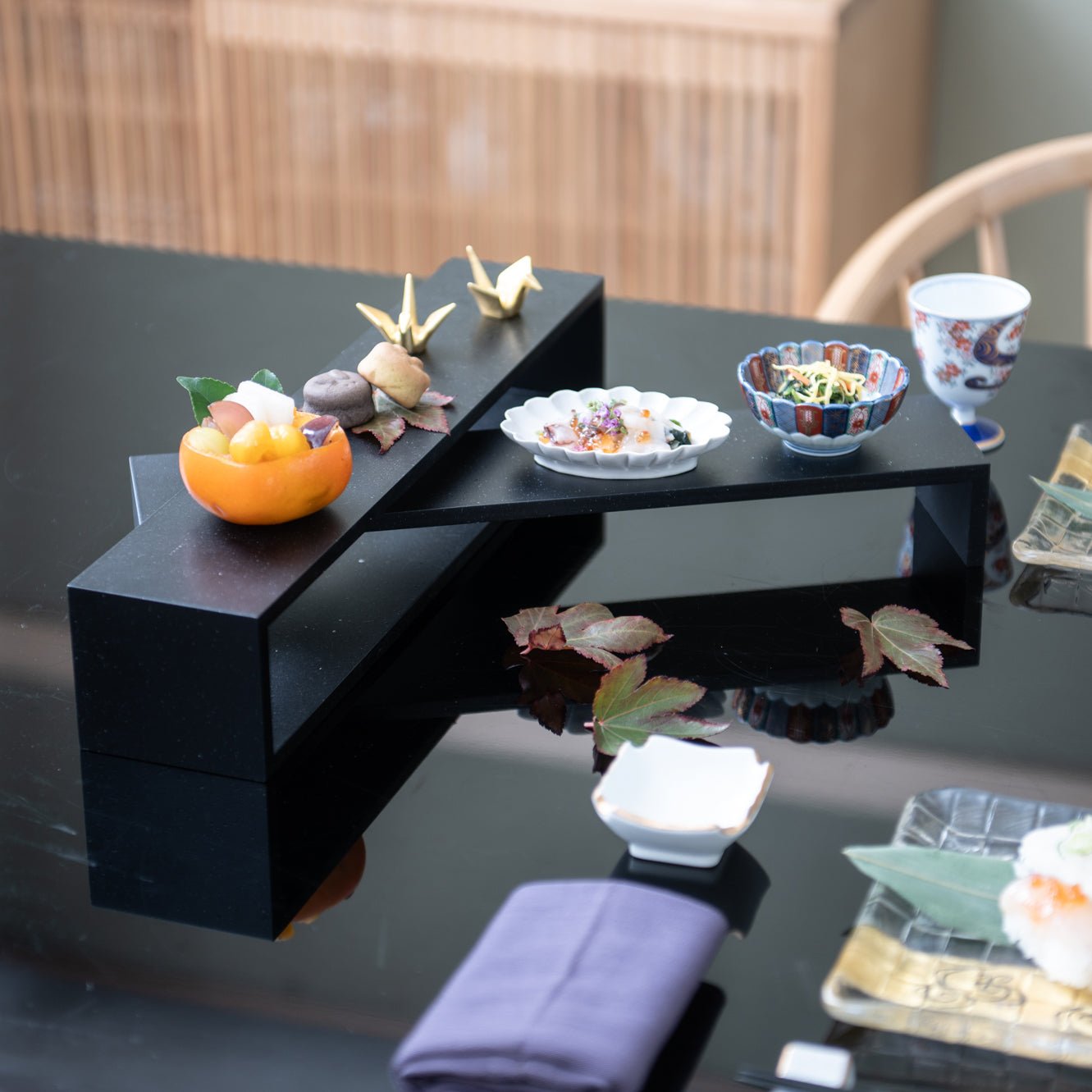 Black Glitter Echizen Lacquerware Serving Tray Set - MUSUBI KILN - Quality Japanese Tableware and Gift