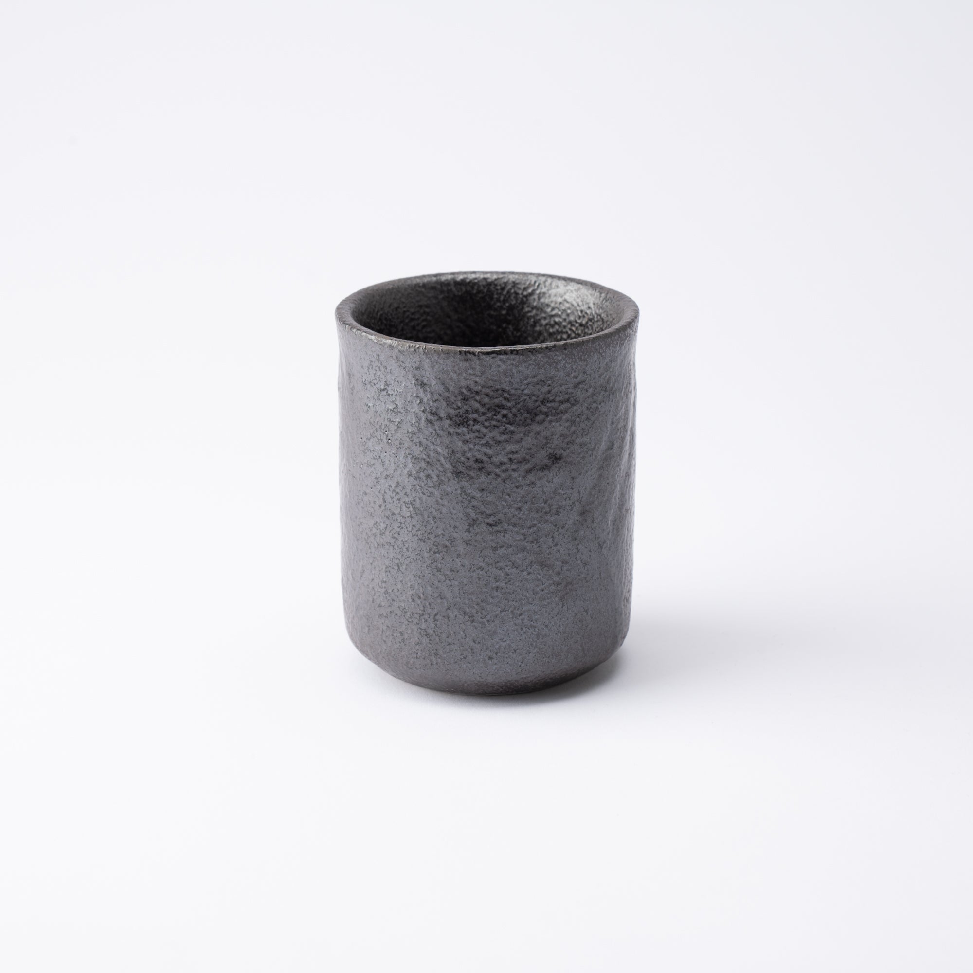 Black Nunome Mino Ware Yunomi Japanese Teacup - MUSUBI KILN - Quality Japanese Tableware and Gift