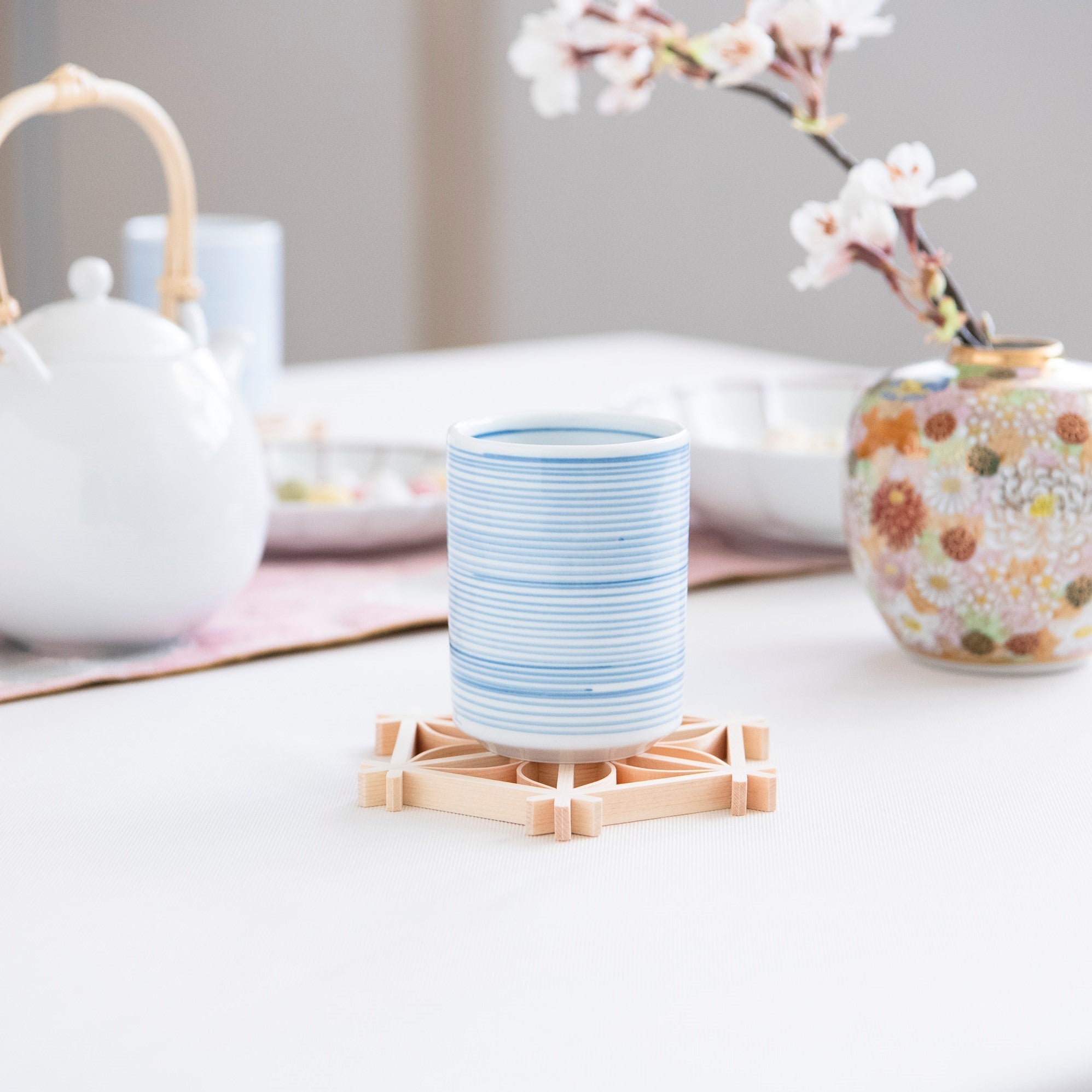 Blue Hake Mino Ware Yunomi Japanese Teacup - MUSUBI KILN - Quality Japanese Tableware and Gift