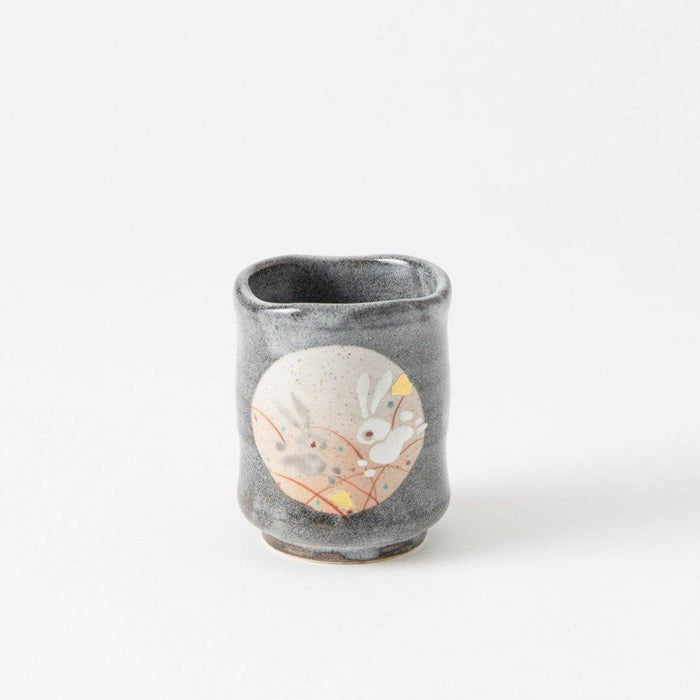 Yunomi Rabbit Kutani Ware Bouncing Rabbit Yunomi Teacup Pair – Japanese Porcelain