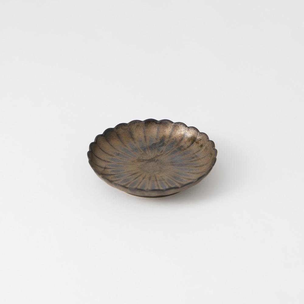 Bronze Chrysanthemum Hasami Sauce Plate - MUSUBI KILN - Quality Japanese Tableware and Gift