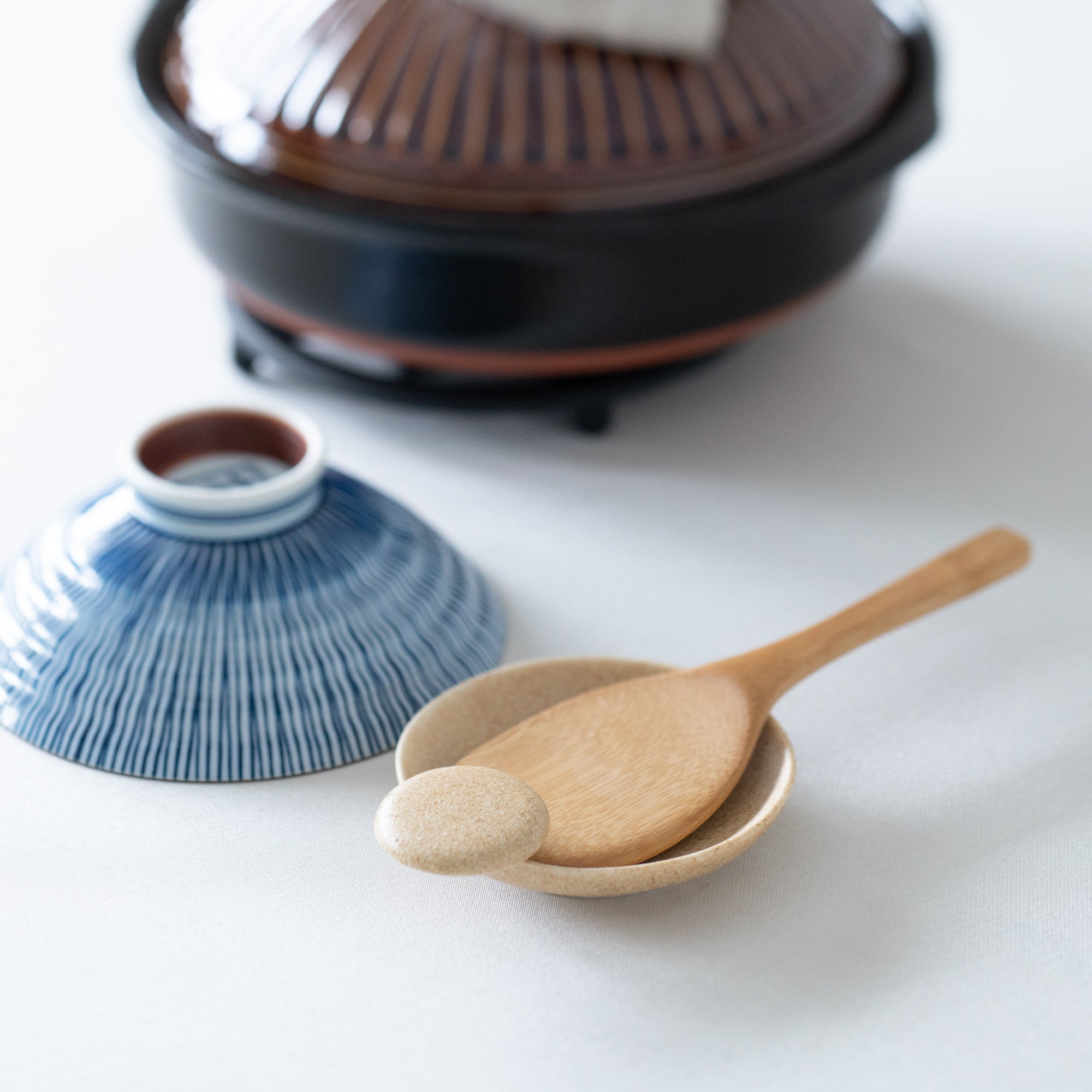 Brown Modern Mino Ware Ladle Rest - MUSUBI KILN - Quality Japanese Tableware and Gift