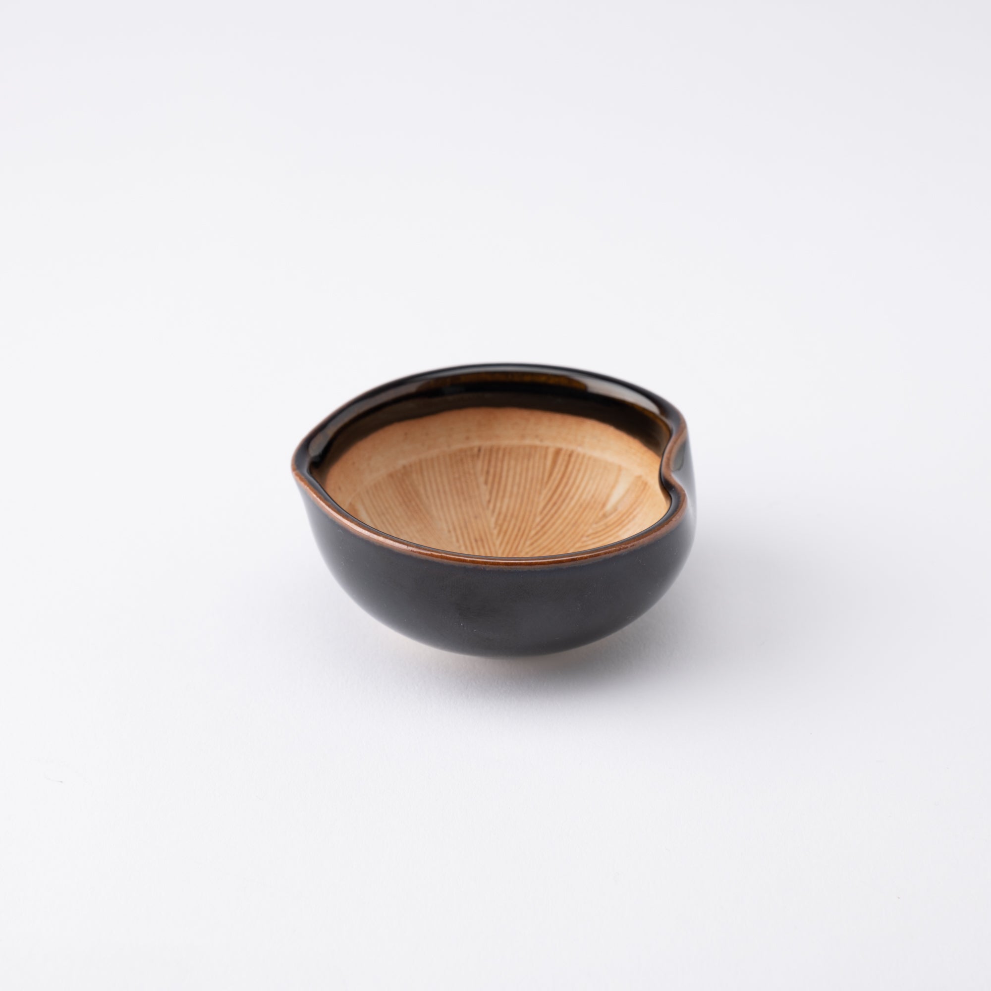 Brown Petal Mino Ware Small Mortar - MUSUBI KILN - Quality Japanese Tableware and Gift