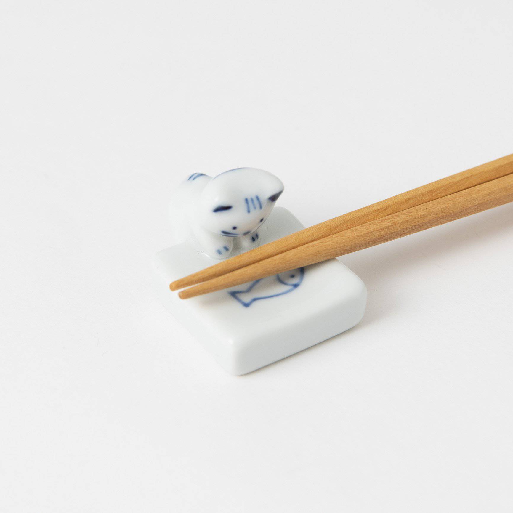 Cat MATE Hasami Chopstick Rest - MUSUBI KILN - Quality Japanese Tableware and Gift