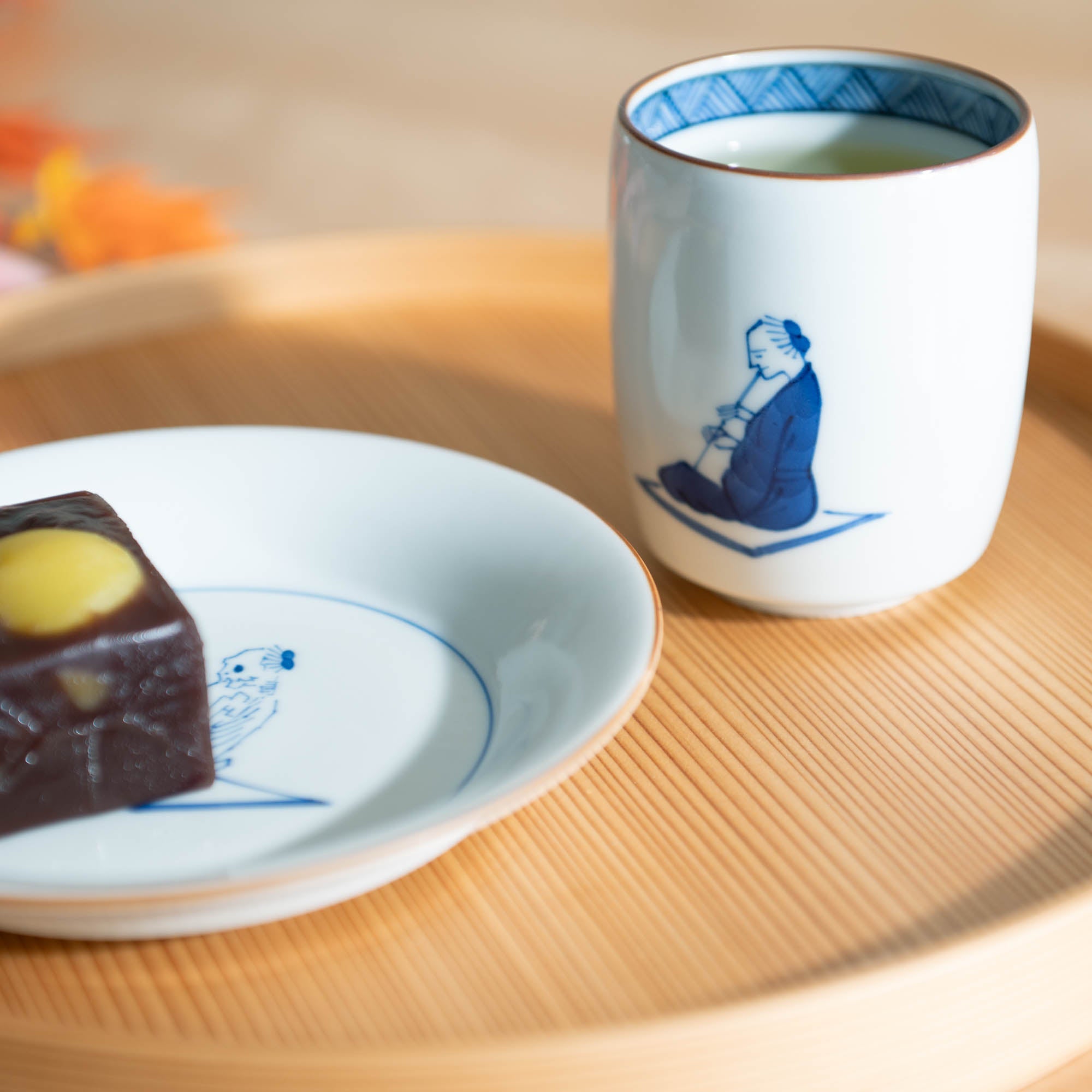 Choemon Flute Player Kutani Yunomi Japanese Teacup - MUSUBI KILN - Quality Japanese Tableware and Gift