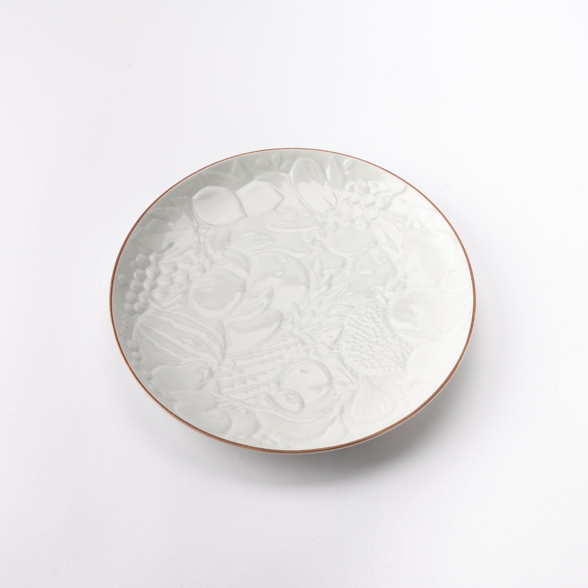 Choemon Fruits Relief Kutani Round Plate - MUSUBI KILN - Quality Japanese Tableware and Gift