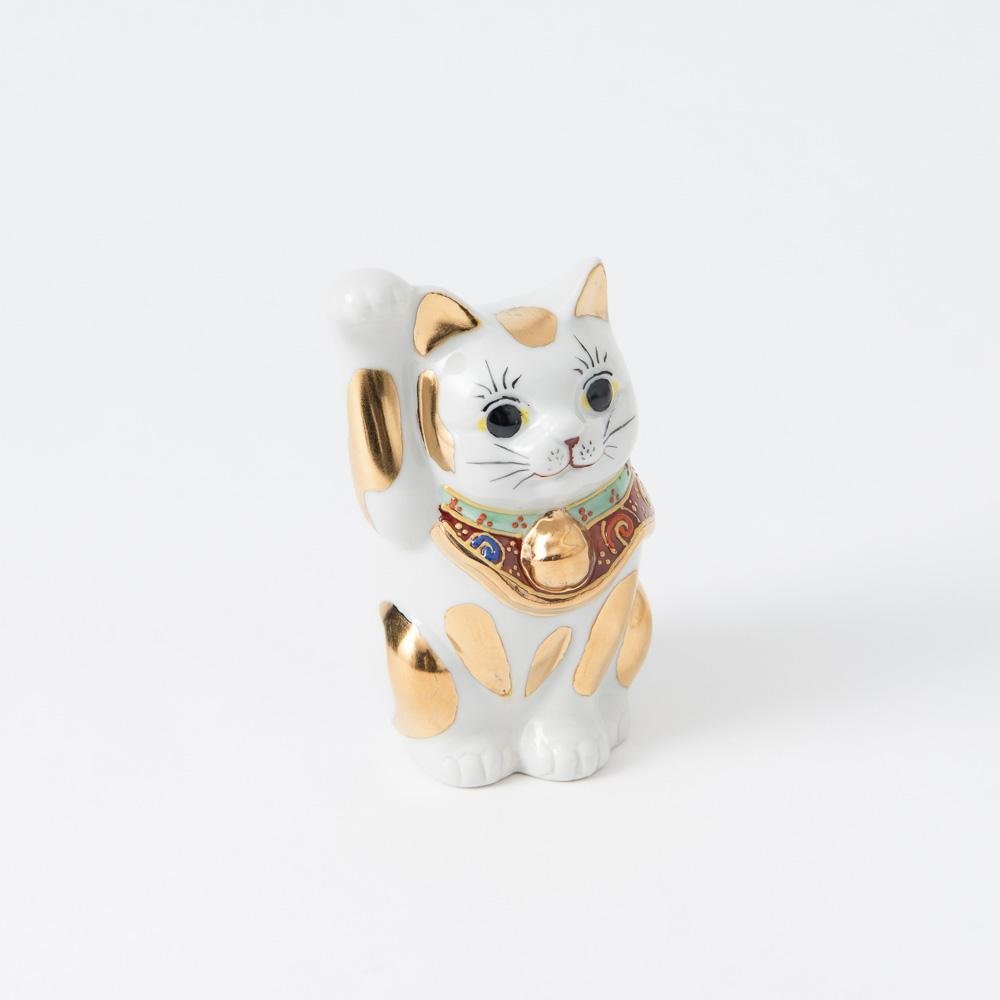 Choho Kiln Dotted Gold Kutani Lucky Cat - MUSUBI KILN - Quality Japanese Tableware and Gift