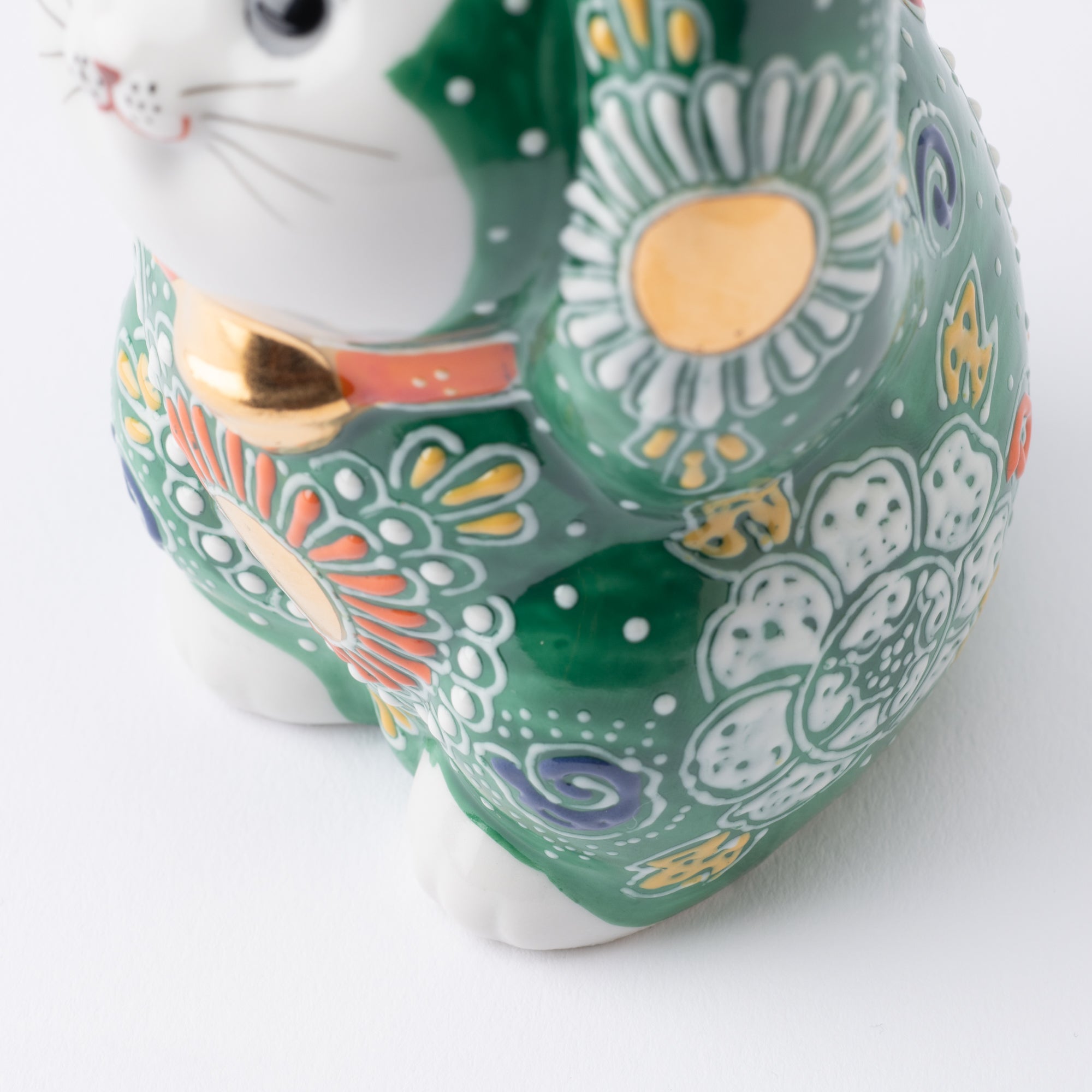 Choho Kiln Green Mori Kutani Lucky Cat - MUSUBI KILN - Quality Japanese Tableware and Gift