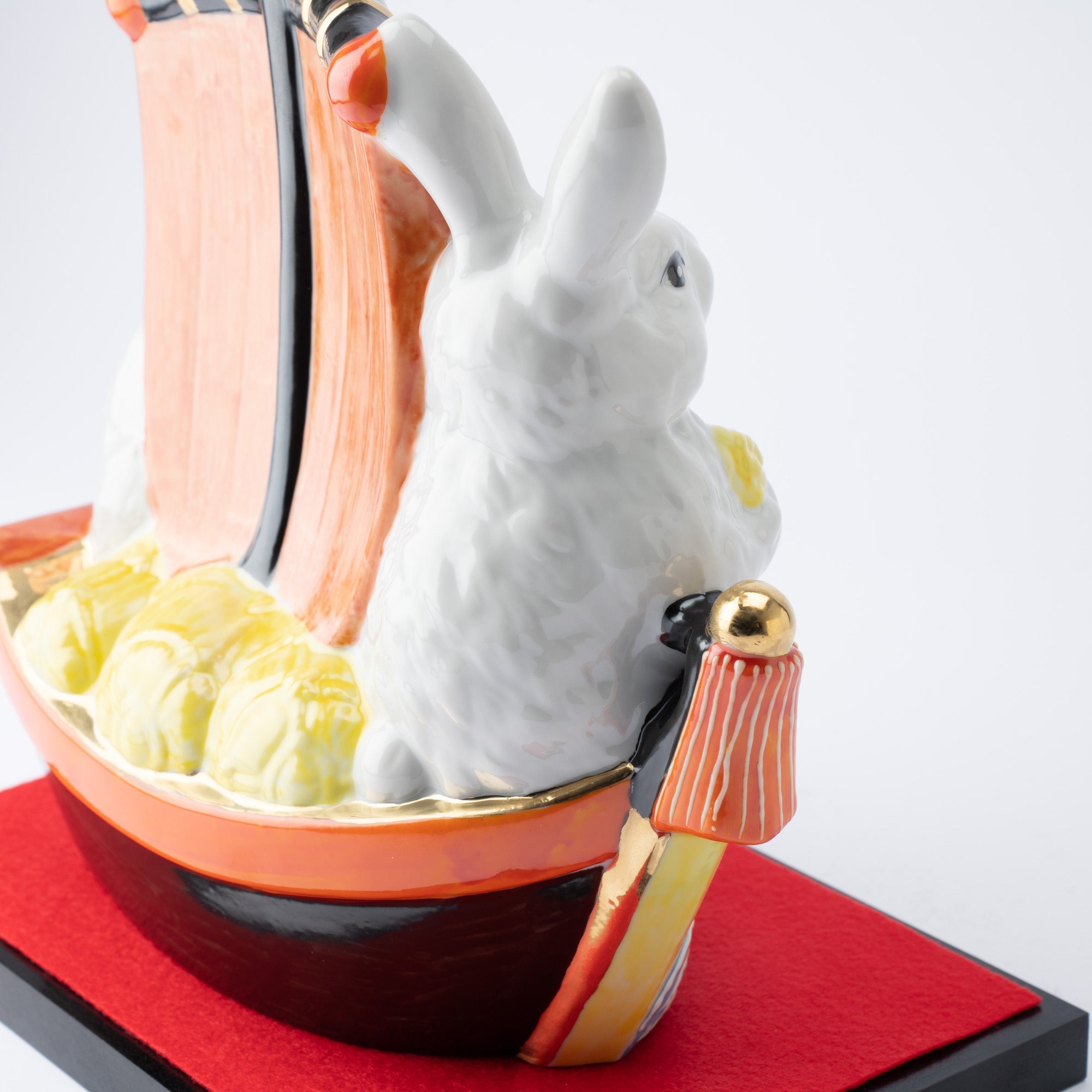 Choho Kiln Kutani Two Rabbits and Treasure Boat - MUSUBI KILN - Quality Japanese Tableware and Gift