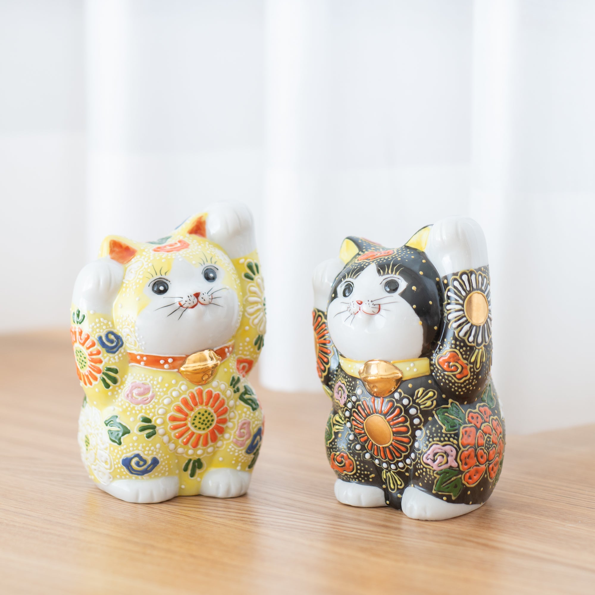 Choho Kiln Yellow Mori Kutani Lucky Cat - MUSUBI KILN - Quality Japanese Tableware and Gift