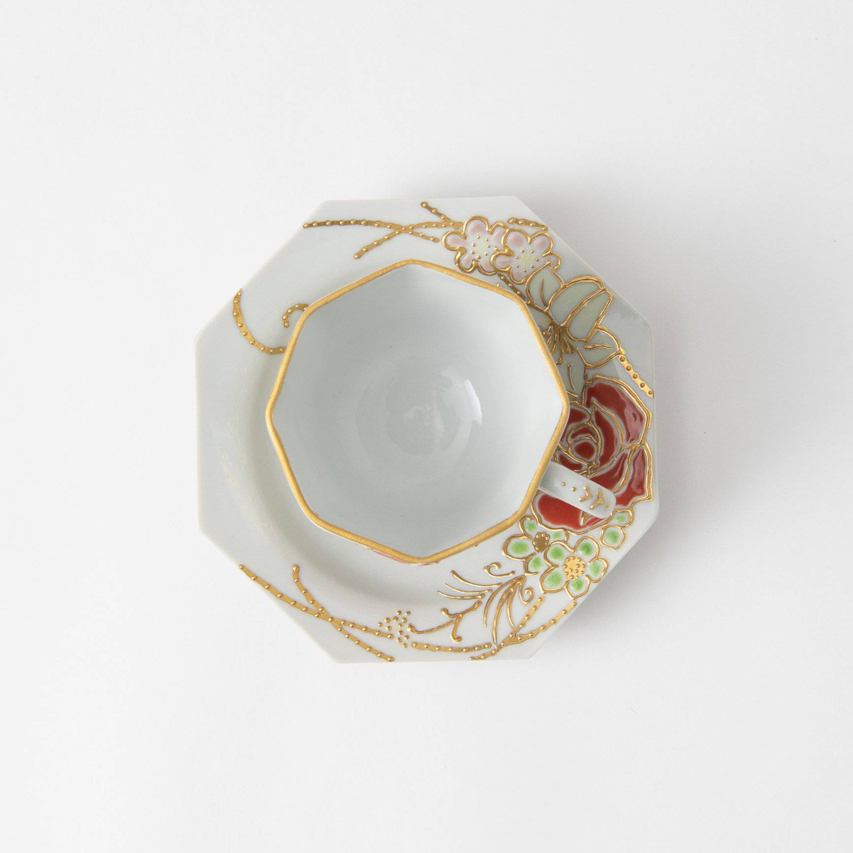 Dekomori Roses Kutani Cup and Saucer - MUSUBI KILN - Quality Japanese Tableware and Gift