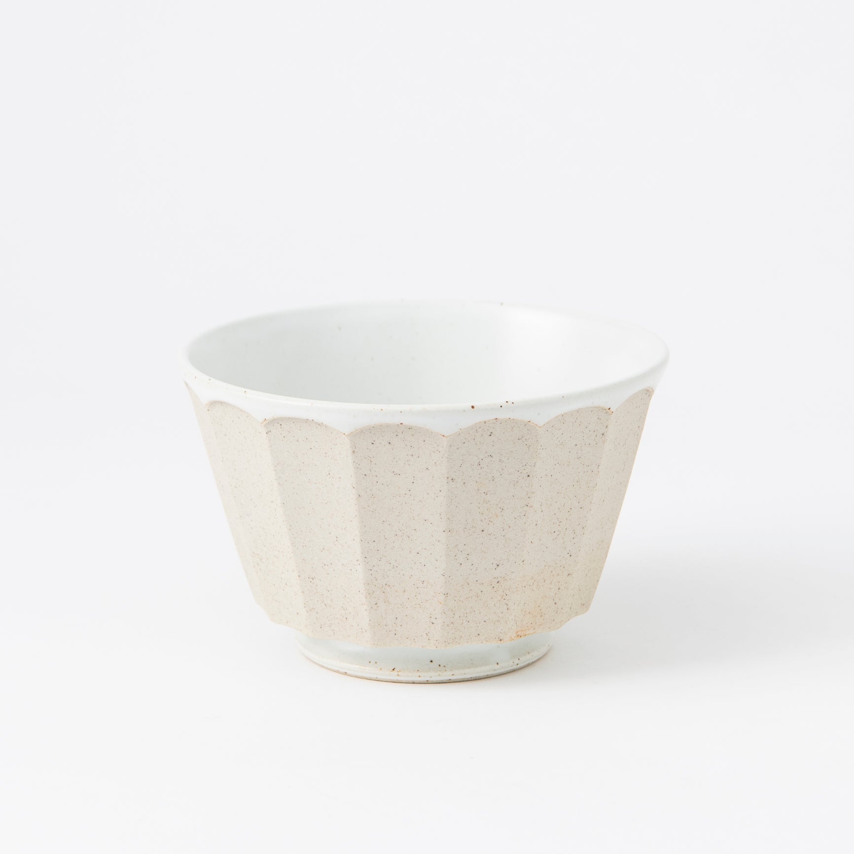 Earth White Hasami Ware Donburi Bowl M - MUSUBI KILN - Quality Japanese Tableware and Gift