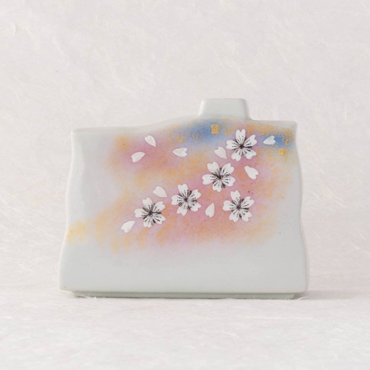 Flower Dance Kutani Japanese Flower Vase 12.5cm - MUSUBI KILN - Quality Japanese Tableware and Gift