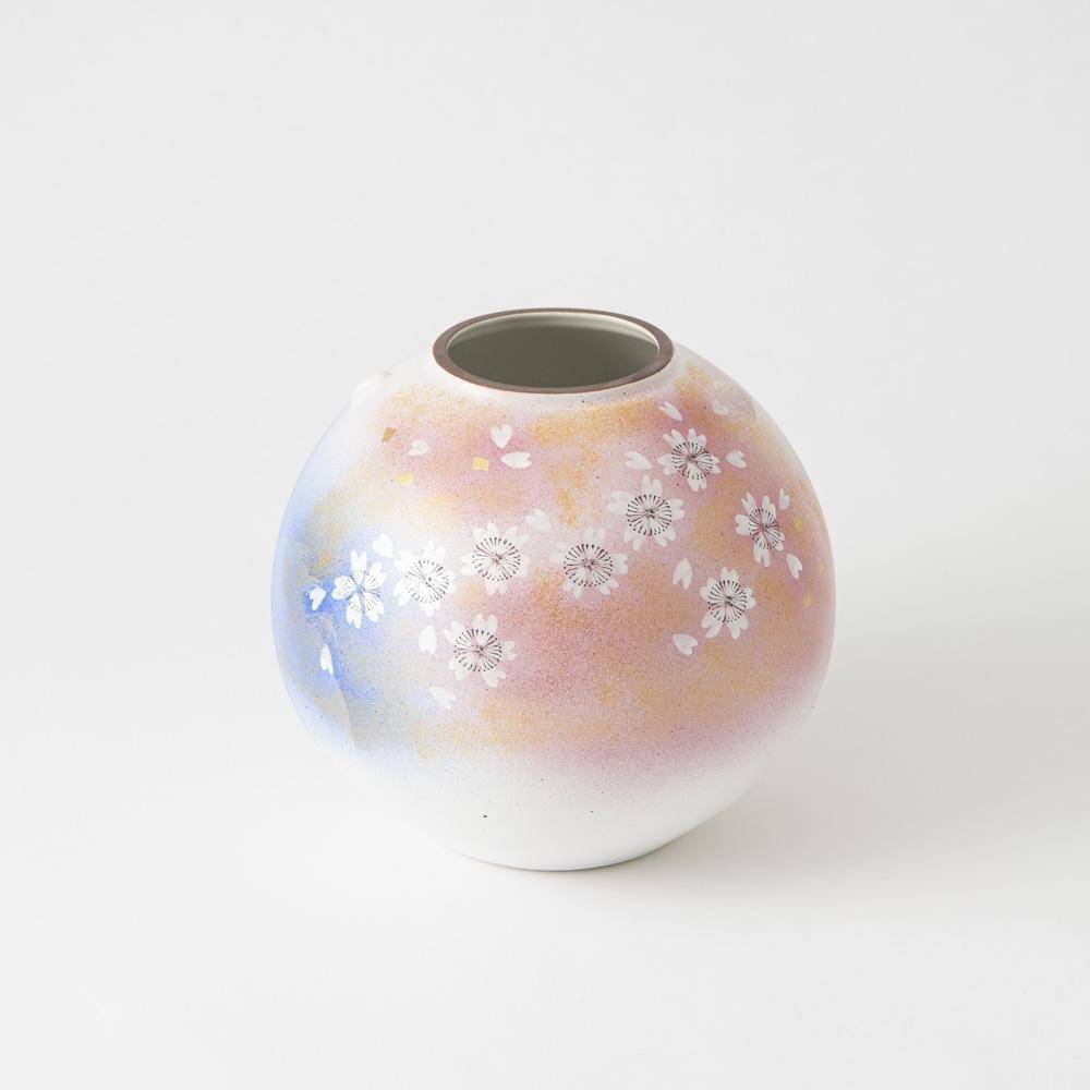 Flower Dance Kutani Japanese Flower Vase 19.5cm(7.7in) - MUSUBI KILN - Quality Japanese Tableware and Gift