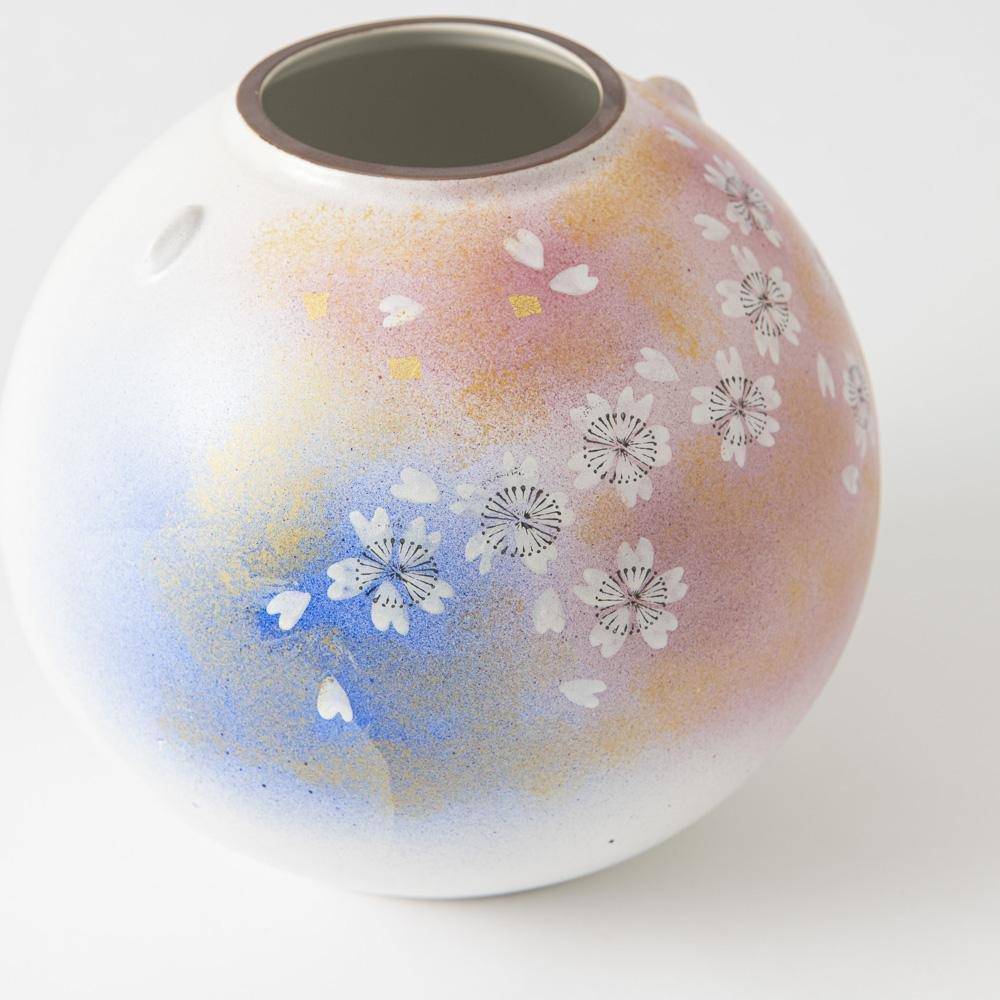 Flower Dance Kutani Japanese Flower Vase 19.5cm(7.7in) - MUSUBI KILN - Quality Japanese Tableware and Gift