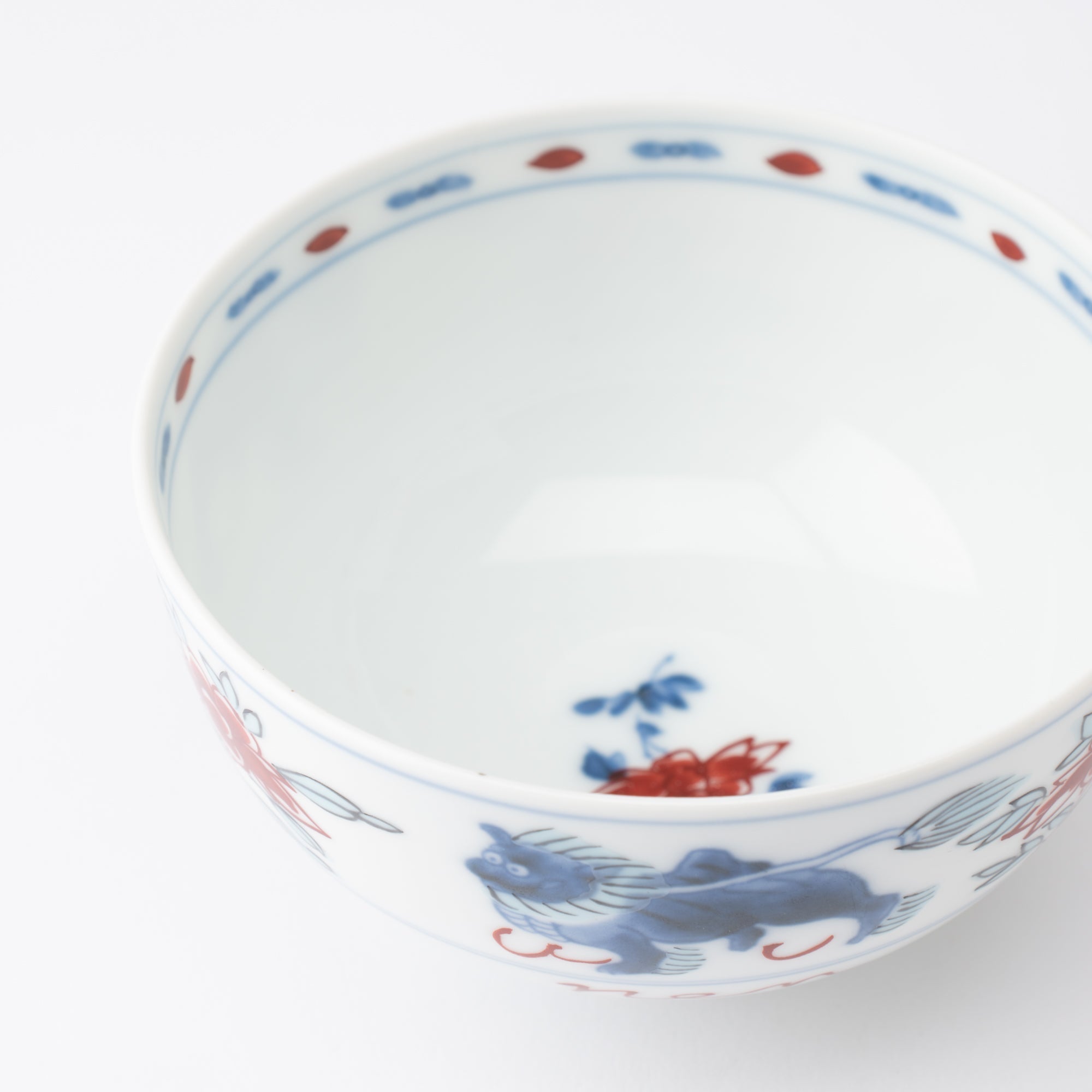 Fujimasa Nishiki Lion Arita Kobachi Bowl With Lid - MUSUBI KILN - Quality Japanese Tableware and Gift