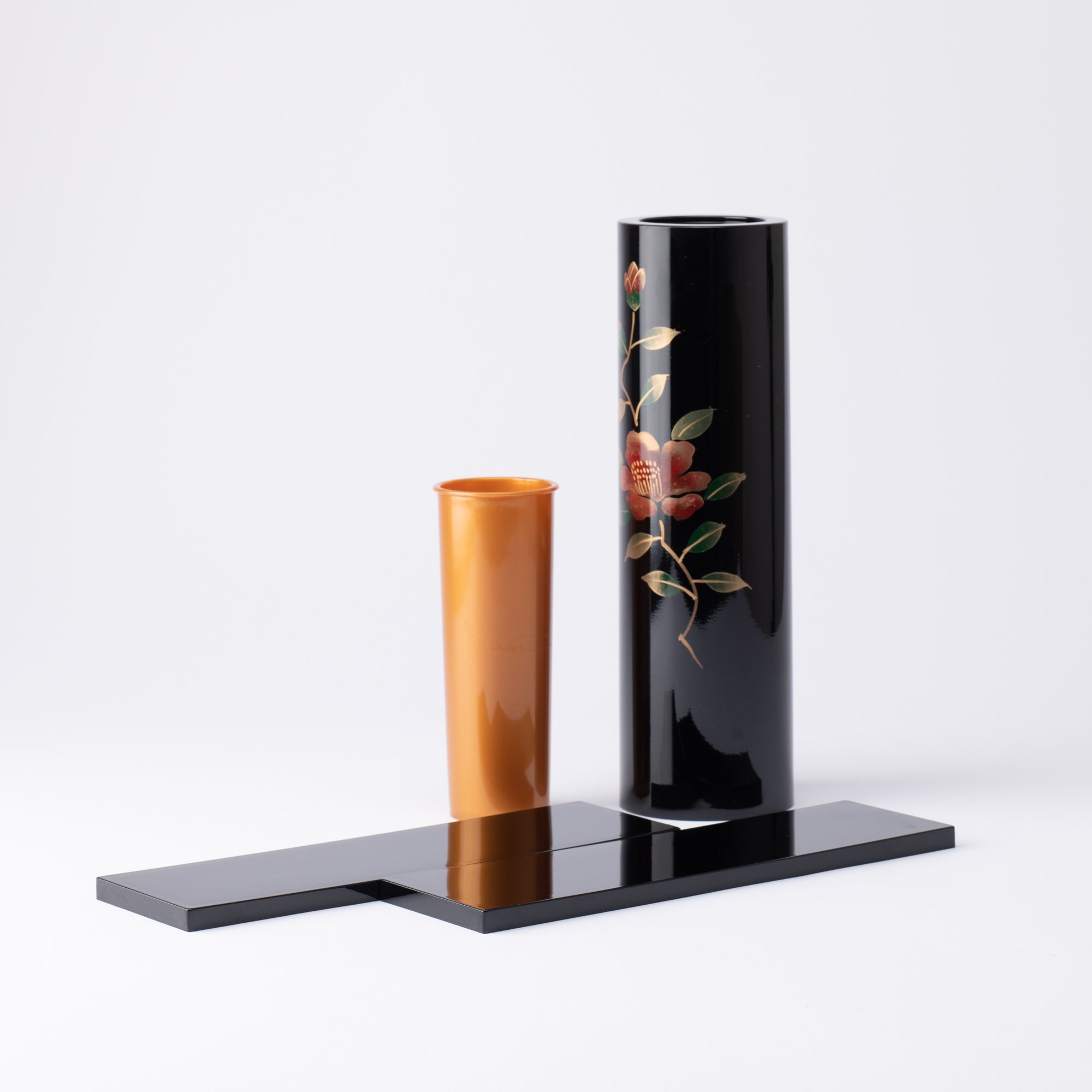 Fukunishi Sobe Camellia Aizu Lacquer Cylindrical Flower Vase with Tray - MUSUBI KILN - Quality Japanese Tableware and Gift