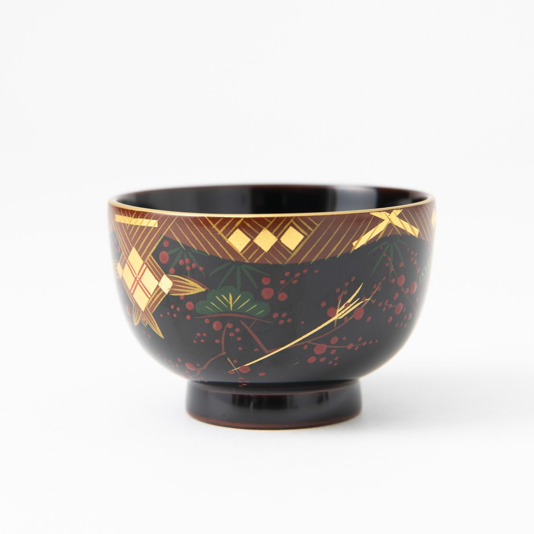 Fukunishi Sobe Pine, Bamboo and Plum Aizu Lacquerware Guinomi Sake Cup - MUSUBI KILN - Quality Japanese Tableware and Gift