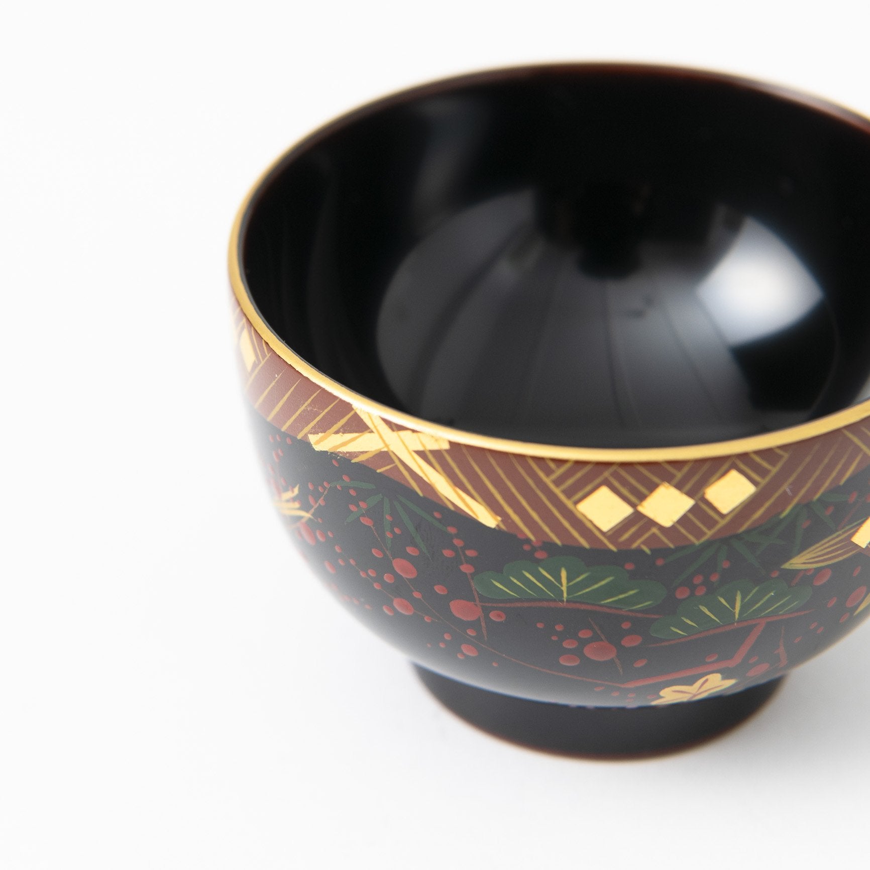 Fukunishi Sobe Pine, Bamboo and Plum Aizu Lacquerware Guinomi Sake Cup - MUSUBI KILN - Quality Japanese Tableware and Gift