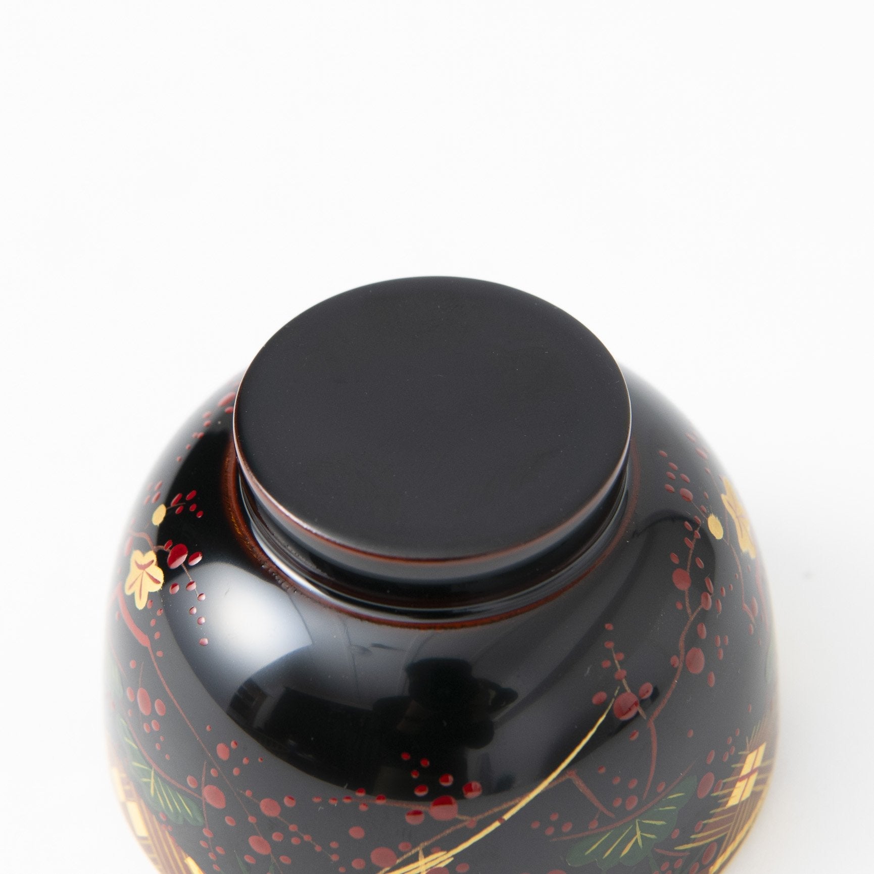 Fukunishi Sobe Pine, Bamboo and Plum Aizu Lacquerware Guinomi Sake Cup - MUSUBI KILN - Quality Japanese Tableware and Gift