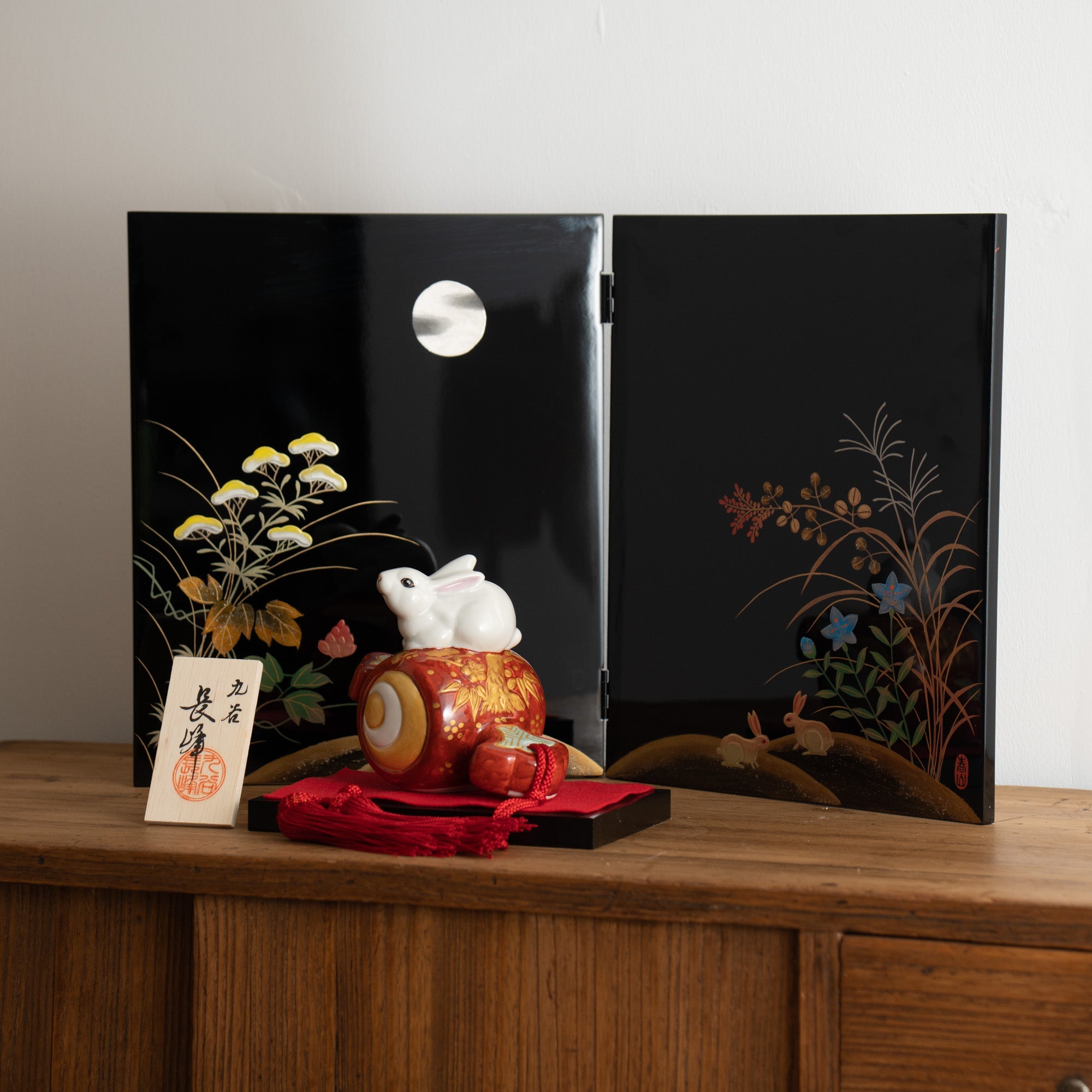 Fukunishi Sobe Rabbit and Autumn Flower Aizu Lacquerware Folding Screen - MUSUBI KILN - Quality Japanese Tableware and Gift