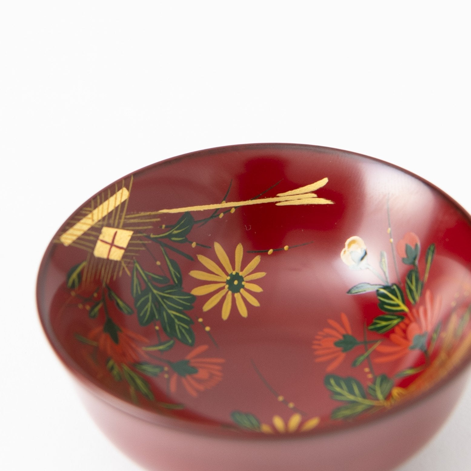 Fukunishi Sobe Red Chrysanthemum Aizu Lacquerware Guinomi Sake Cup - MUSUBI KILN - Quality Japanese Tableware and Gift