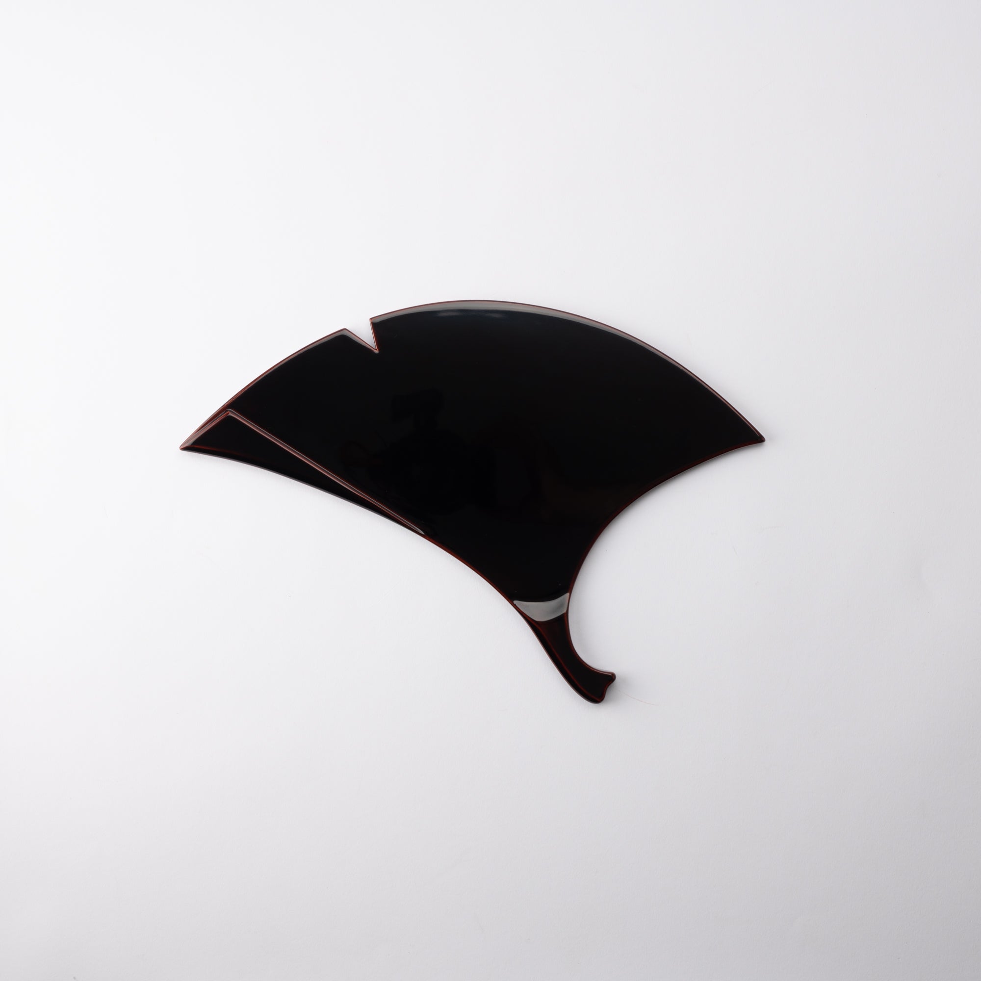 Ginkgo Leaf Echizen Lacquerware Plate - MUSUBI KILN - Quality Japanese Tableware and Gift