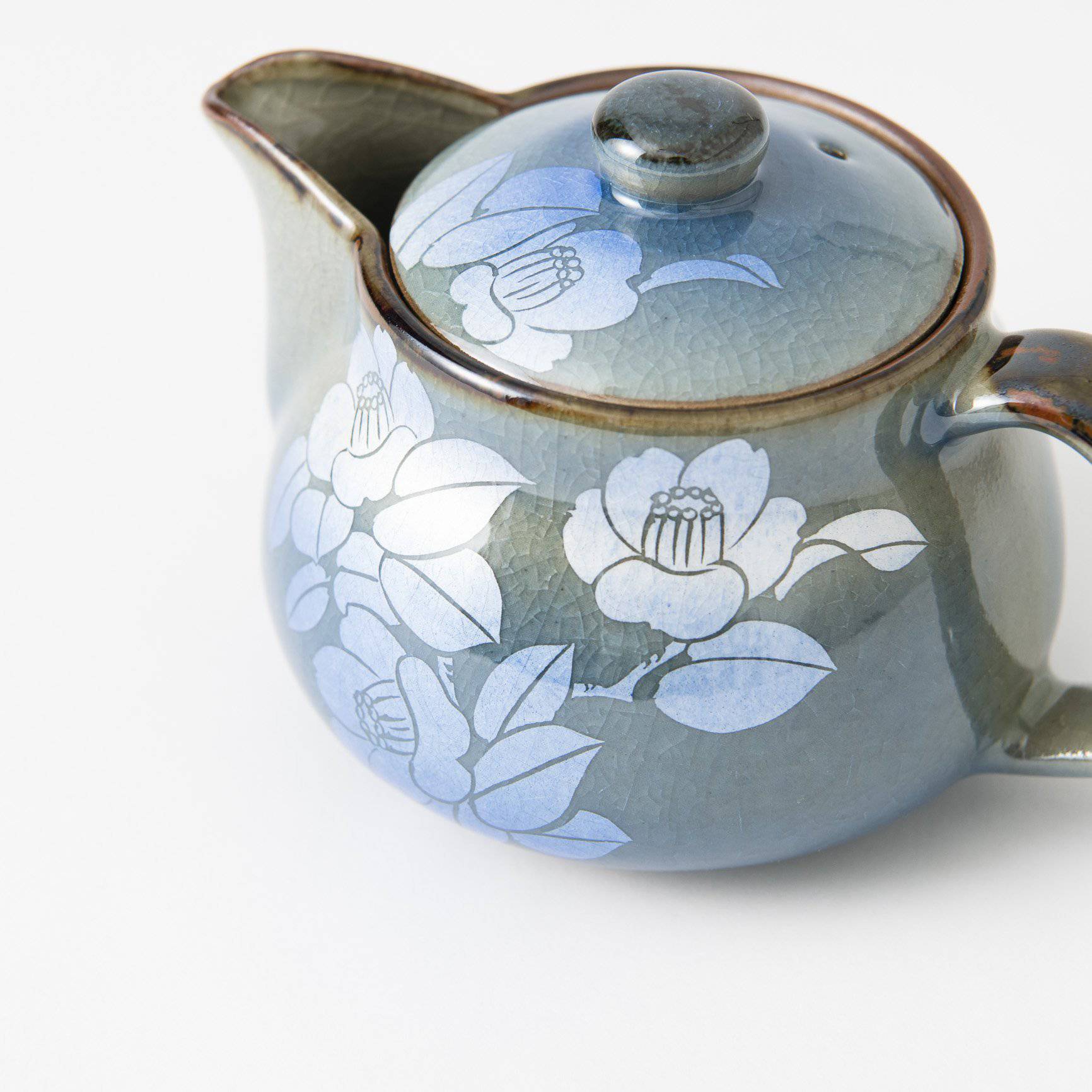 Ginsai Blue Camellia Kutani Japanese Teapot 12.2oz(360ml) - MUSUBI KILN - Quality Japanese Tableware and Gift