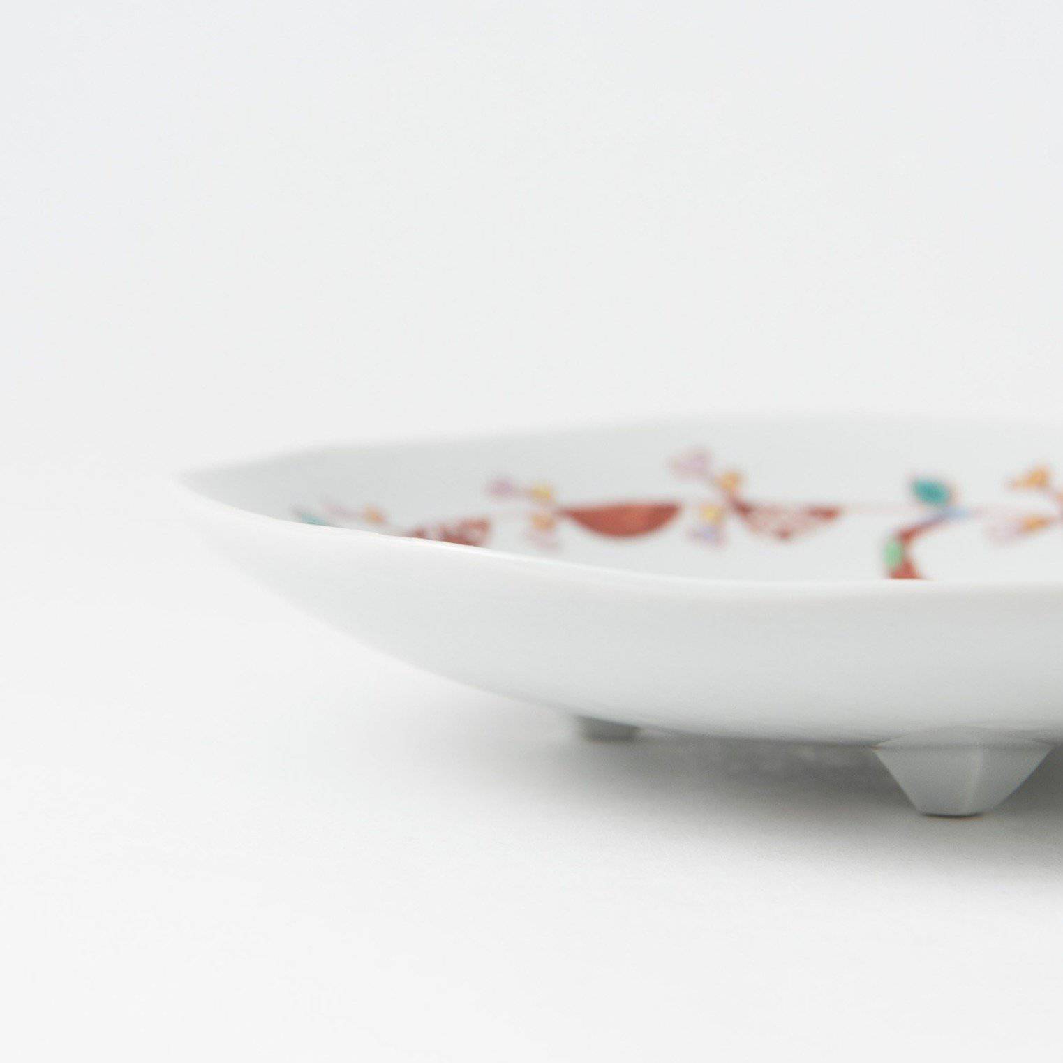 Ginshu Kiln Flowers In Full Bloom Kutani Round Plate - MUSUBI KILN - Quality Japanese Tableware and Gift