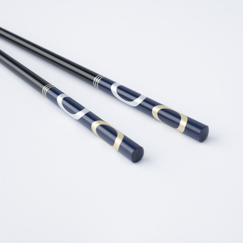 Gold and Silver Circle Set of Two Pairs of Chopsticks 23 cm (9 in) and 20.5 cm (8.1 in) - MUSUBI KILN - Quality Japanese Tableware and Gift