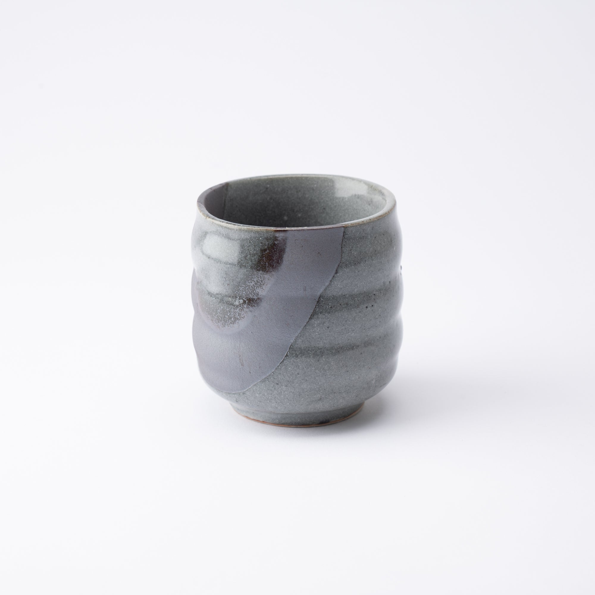 Gray Shino Mino Ware Yunomi Japanese Teacup - MUSUBI KILN - Quality Japanese Tableware and Gift