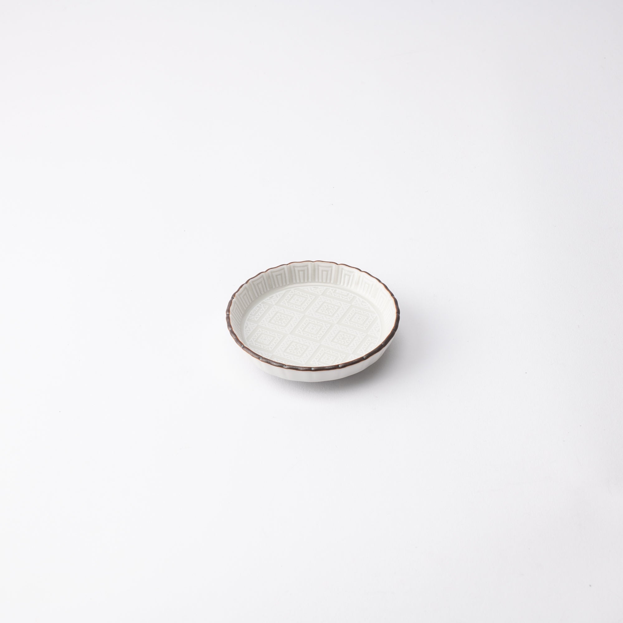 Hachi - Kutani Cobblestone Sauce Plate - MUSUBI KILN - Quality Japanese Tableware and Gift