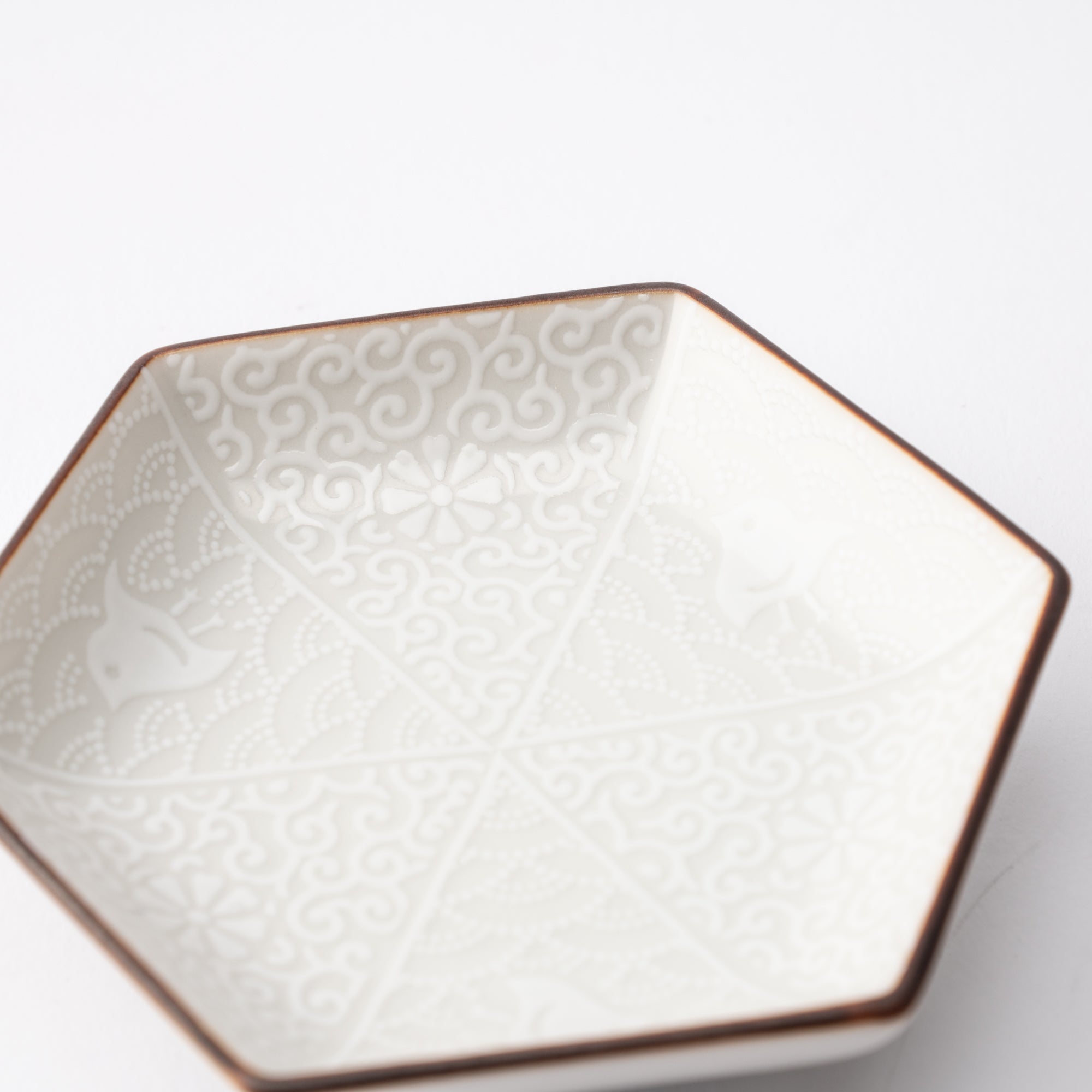 Hachi - Kutani Plover Hexagonal Sauce Plate - MUSUBI KILN - Quality Japanese Tableware and Gift