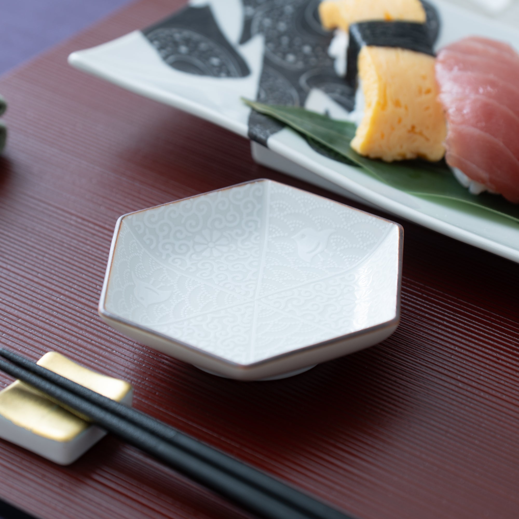 Hachi - Kutani Plover Hexagonal Sauce Plate - MUSUBI KILN - Quality Japanese Tableware and Gift