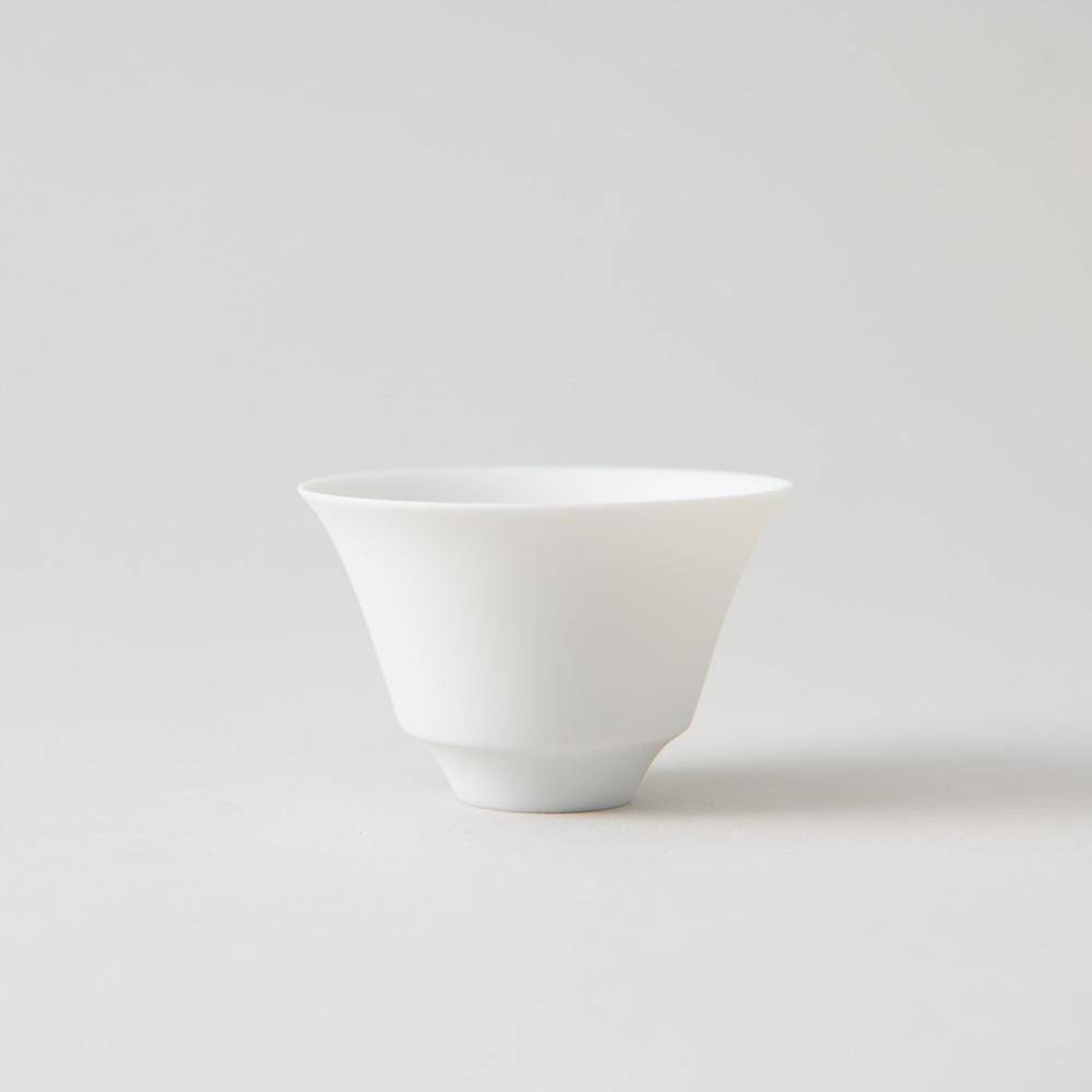 Hanasaka Blanc En Kutani Ochoko Sake Cup - MUSUBI KILN - Quality Japanese Tableware and Gift