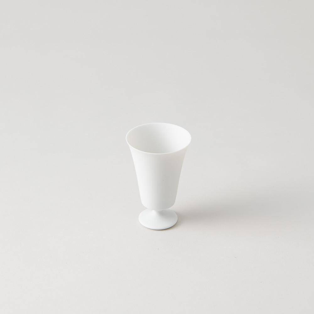 Hanasaka Blanc En Kutani Tall Sake Cup - MUSUBI KILN - Quality Japanese Tableware and Gift