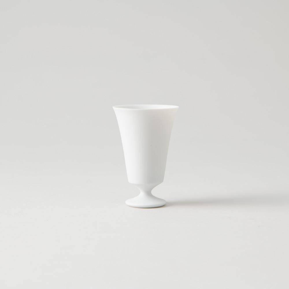 Hanasaka Blanc En Kutani Tall Sake Cup - MUSUBI KILN - Quality Japanese Tableware and Gift